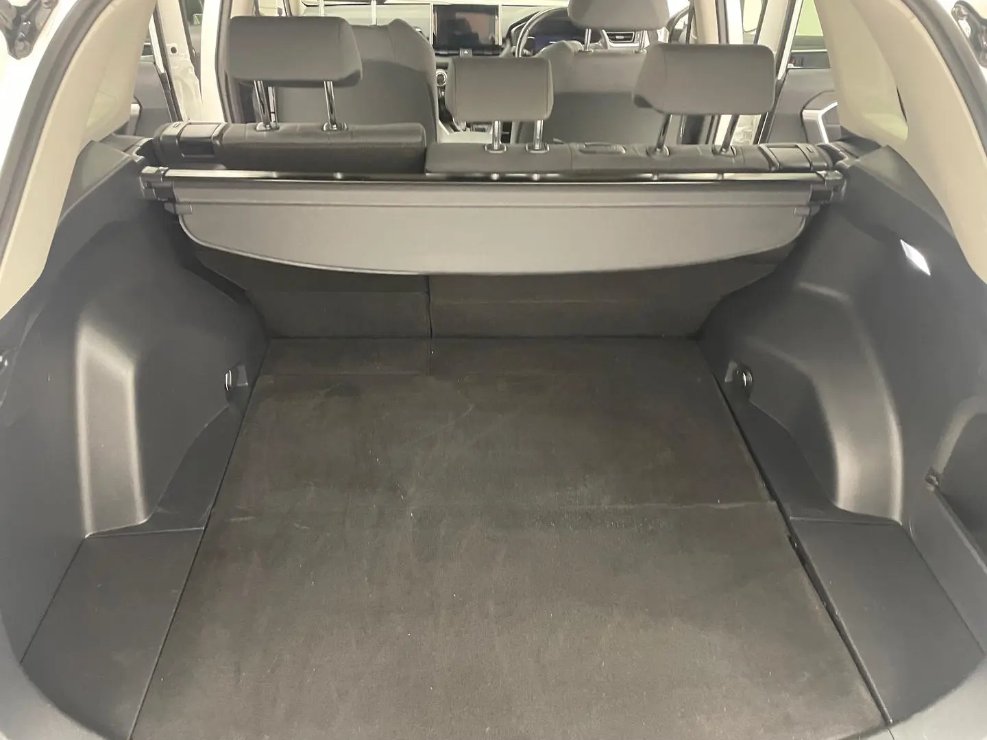 2023 Toyota RAV4 Gallery Image 20