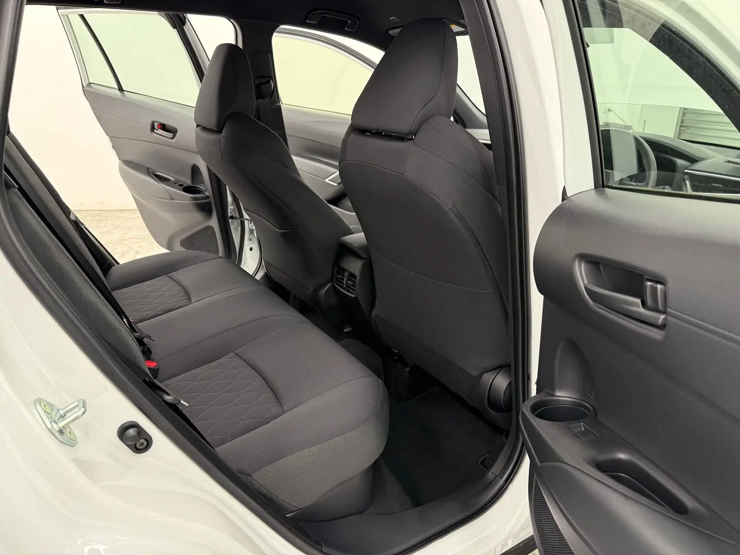 2025 Toyota Corolla Cross Gallery Image 19