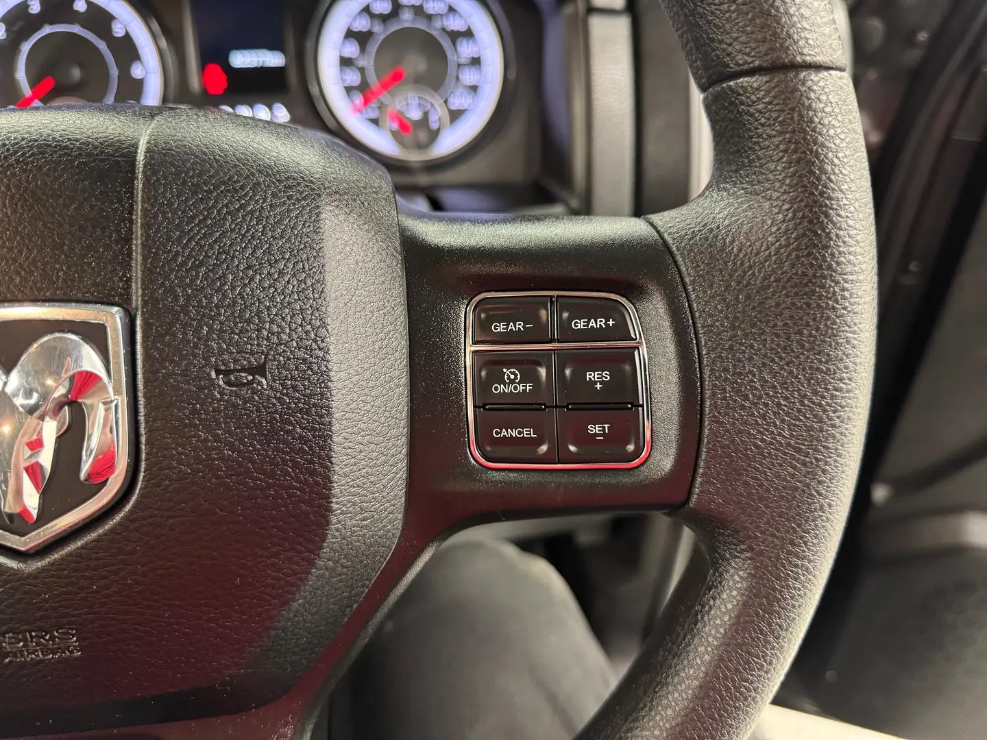 2022 RAM 1500 Gallery Image 16