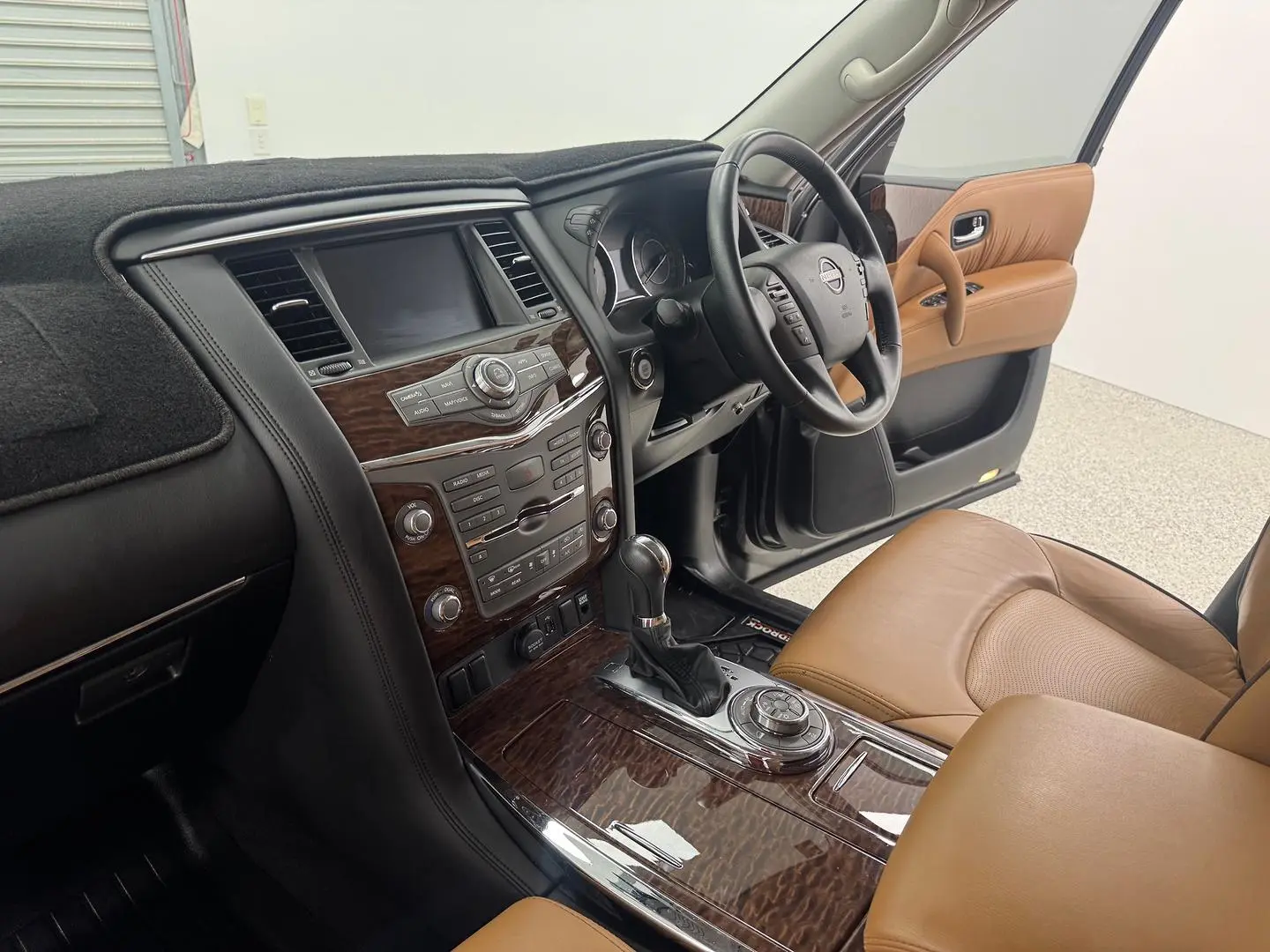 2021 Nissan Patrol Gallery Image 38