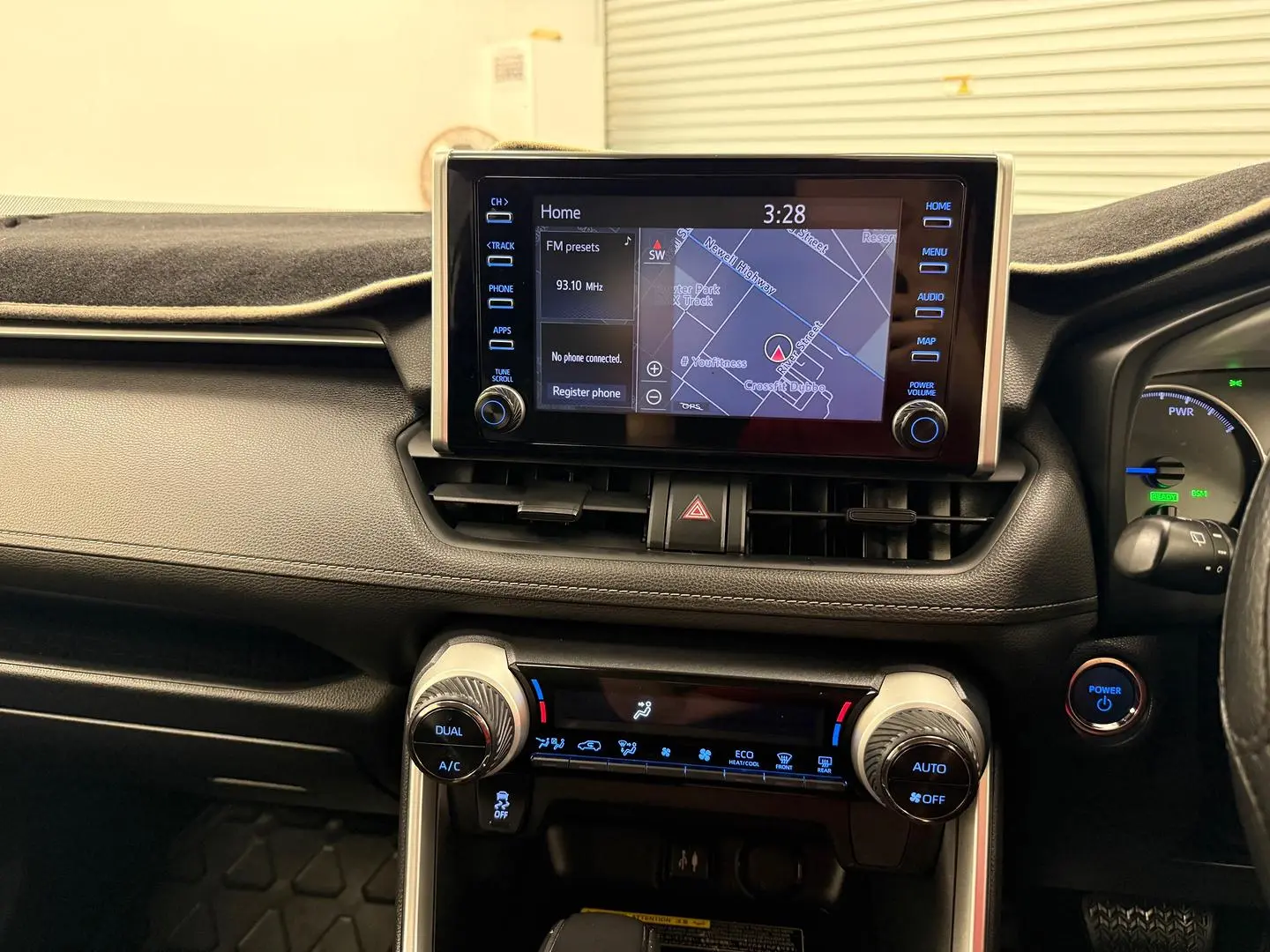 2019 Toyota RAV4 Gallery Image 26