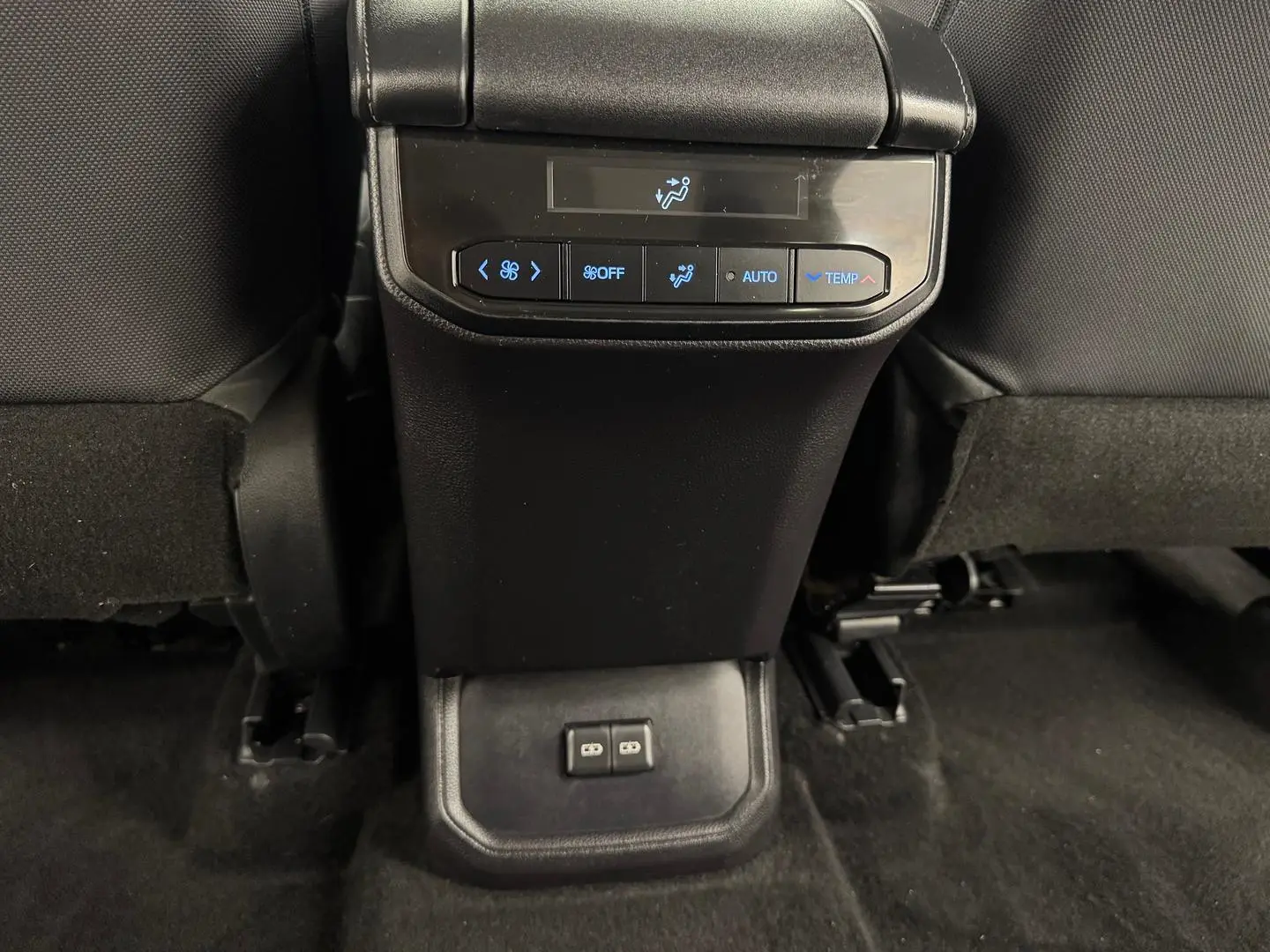 2021 Toyota Kluger Gallery Image 30