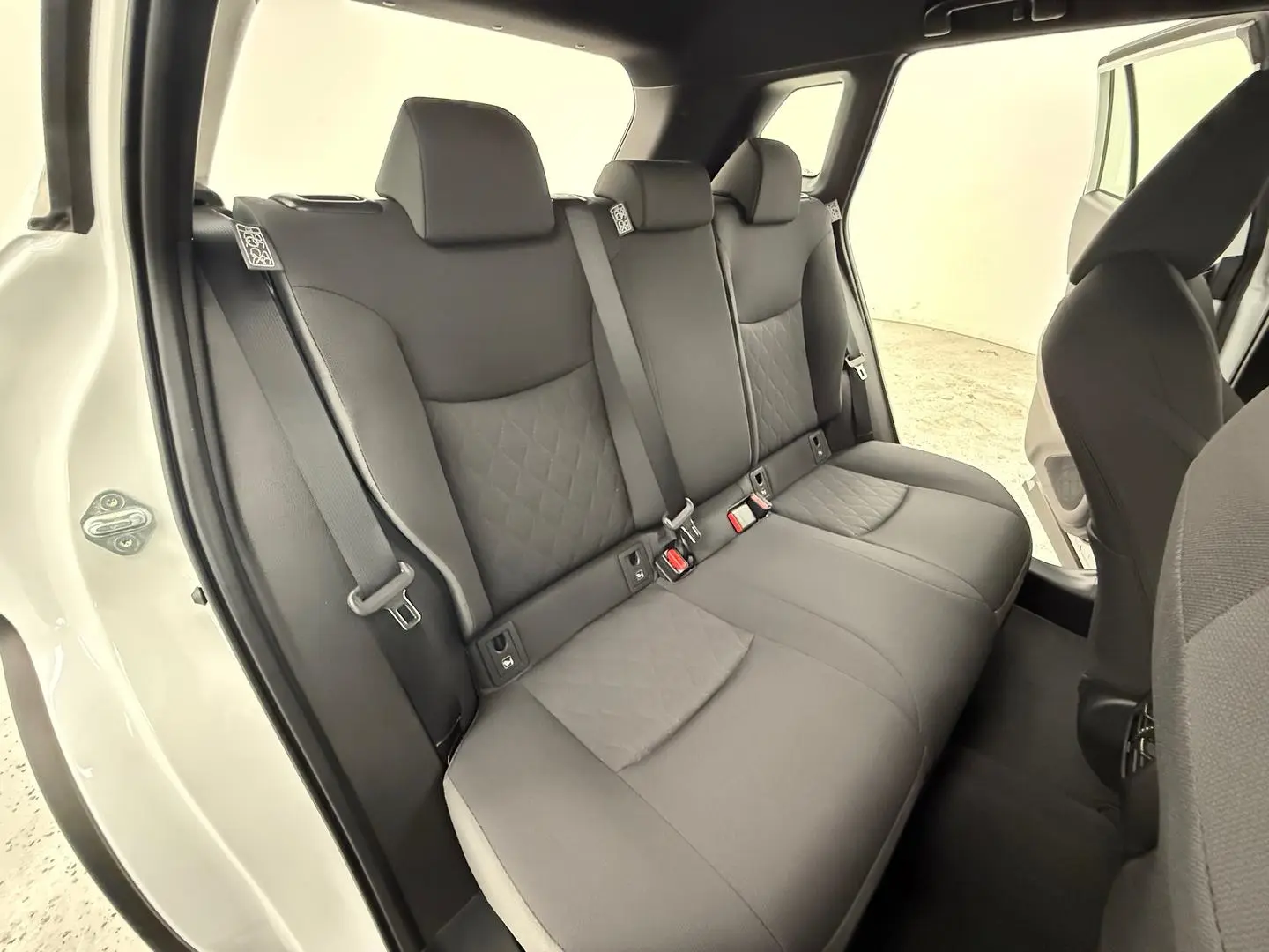 2025 Toyota Corolla Cross Gallery Image 20