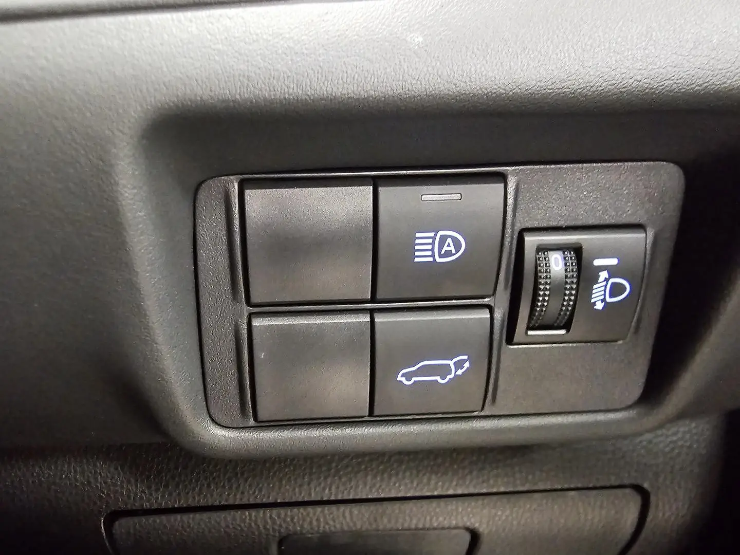 2021 Toyota Kluger Gallery Image 41