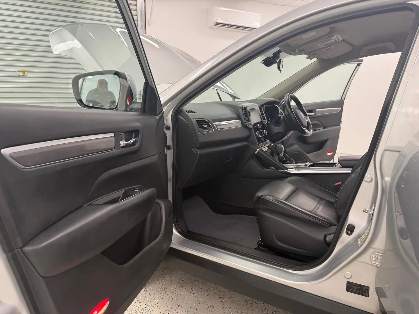 2018 Renault Koleos Gallery Image 10