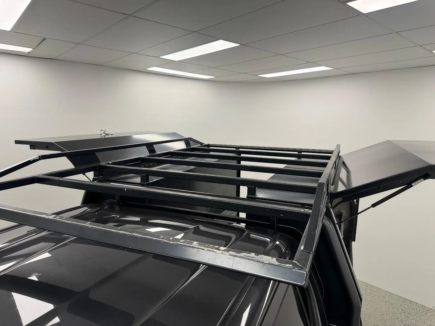 2020 Toyota Hilux Gallery Image 37