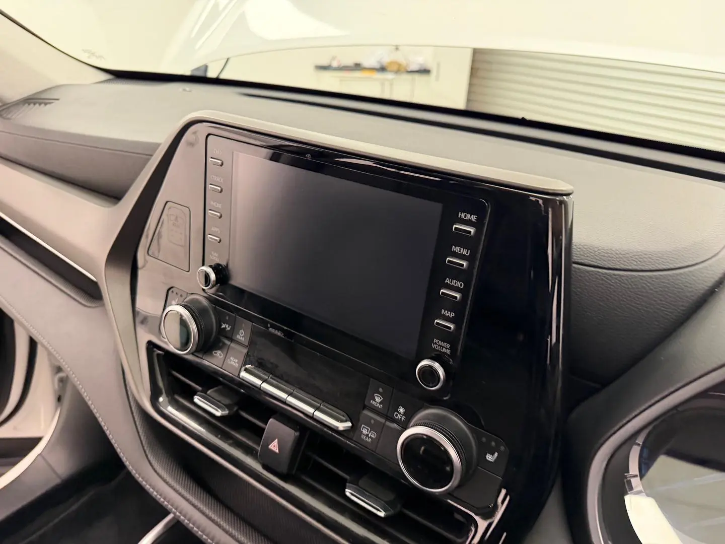 2021 Toyota Kluger Gallery Image 18