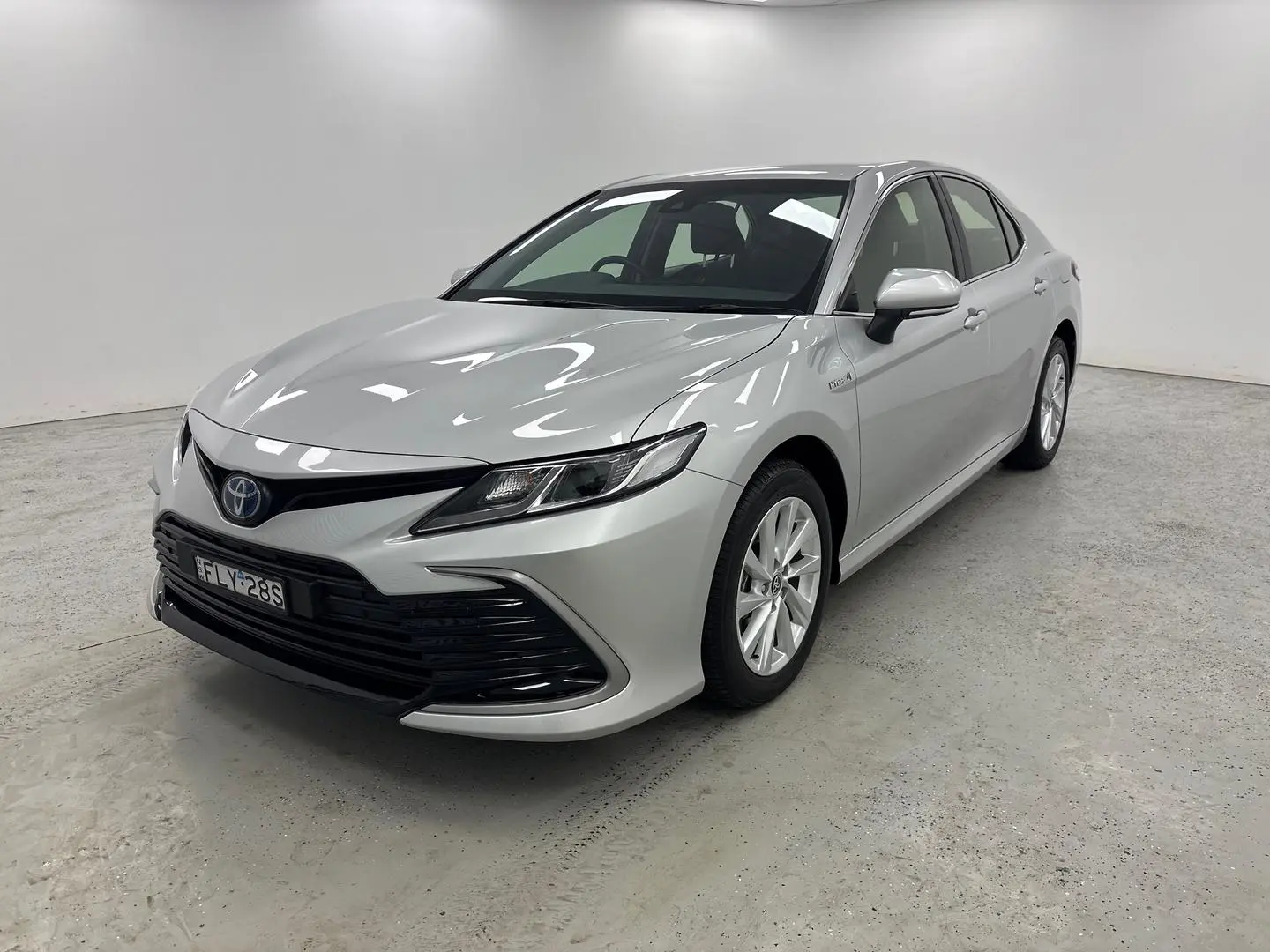 2024 Toyota Camry Gallery Image 7