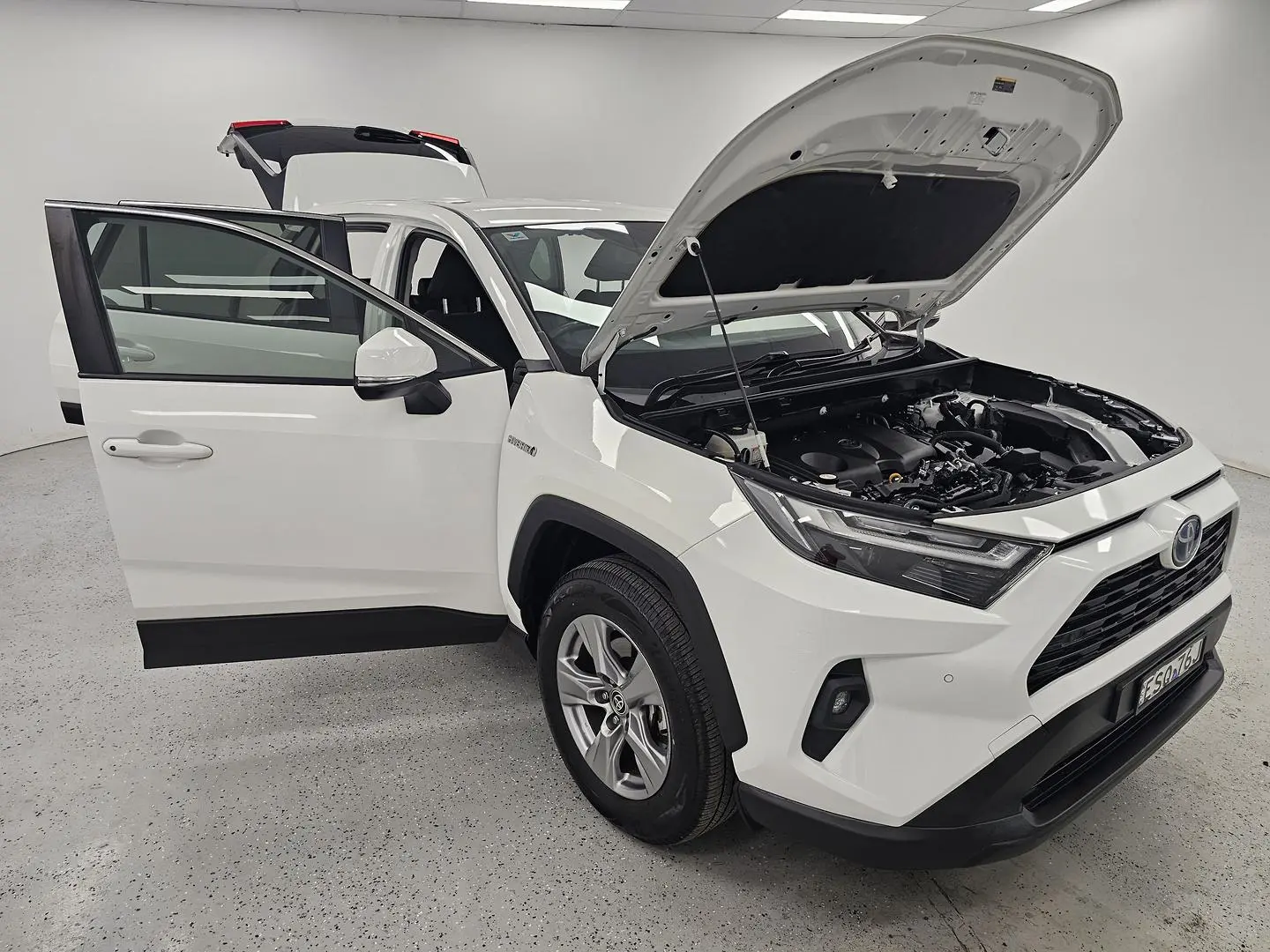 2022 Toyota RAV4 Gallery Image 25