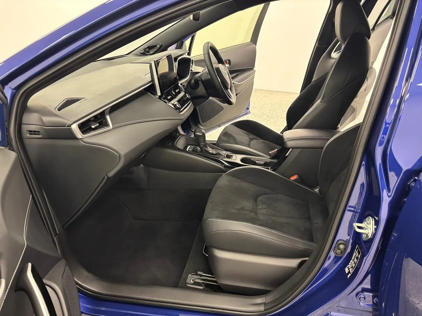 2025 Toyota Corolla Gallery Image 18