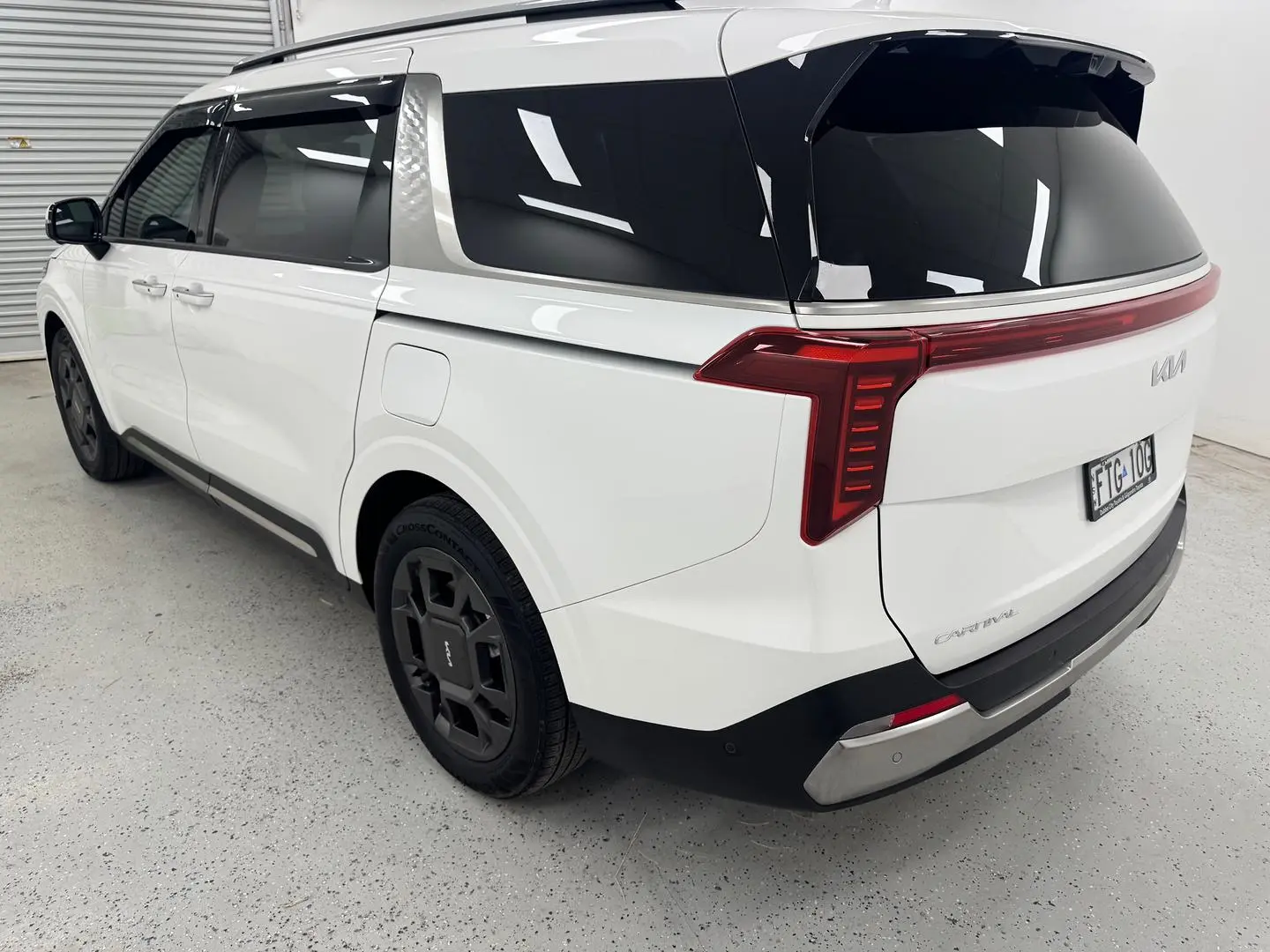 2024 Kia Carnival Gallery Image 4