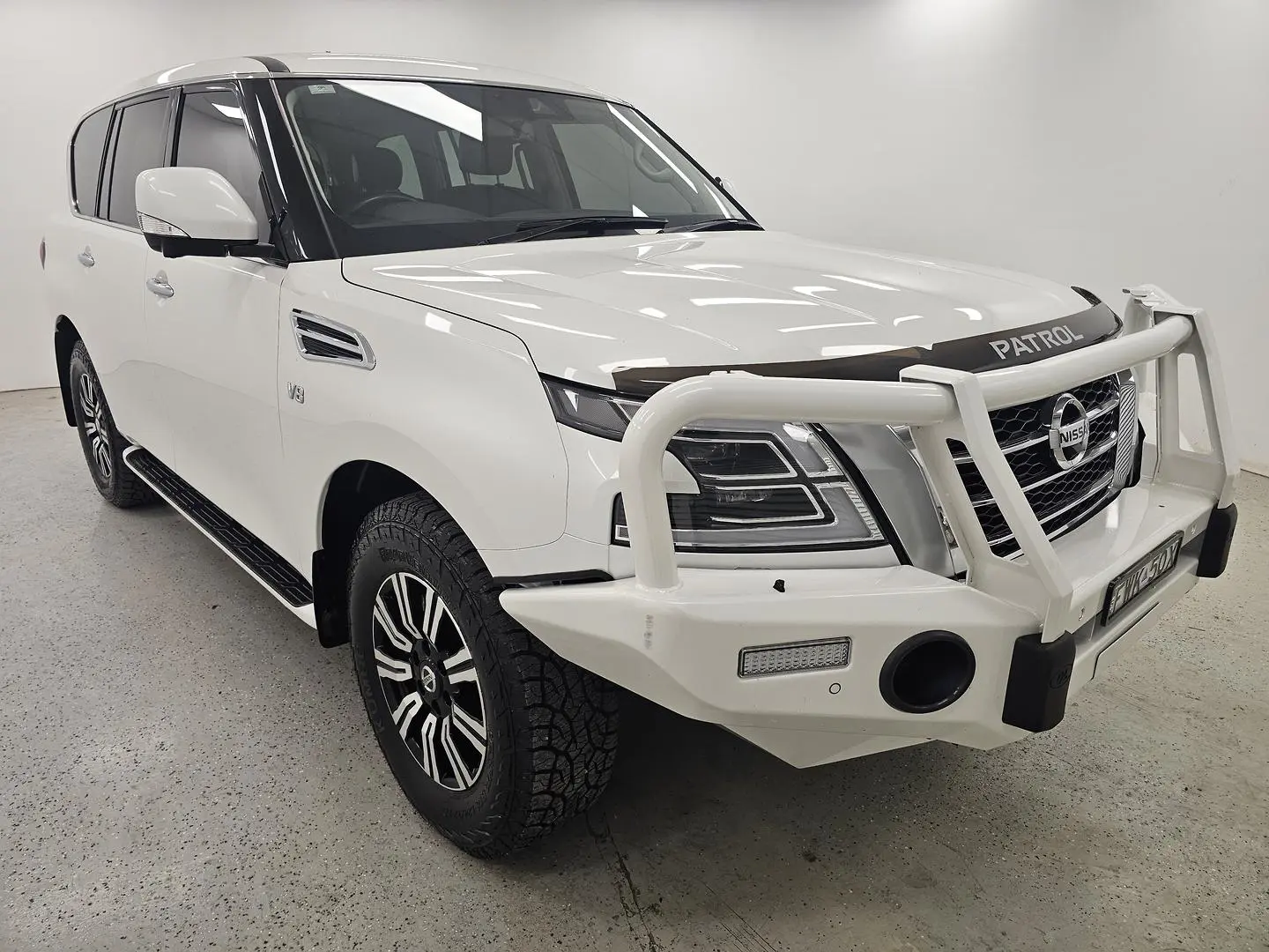 2020 Nissan Patrol Gallery Image 1