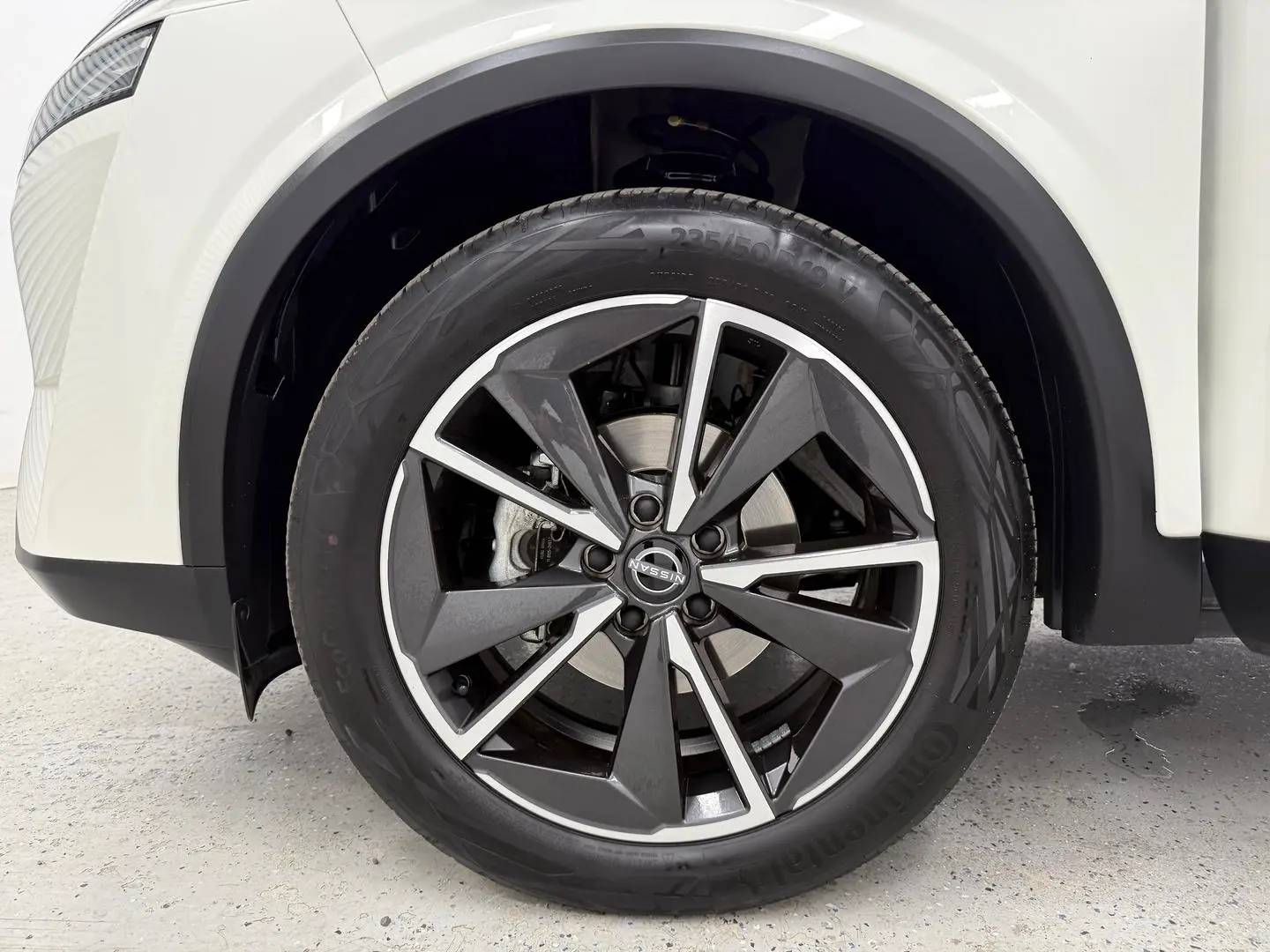 2024 Nissan QASHQAI Gallery Image 9