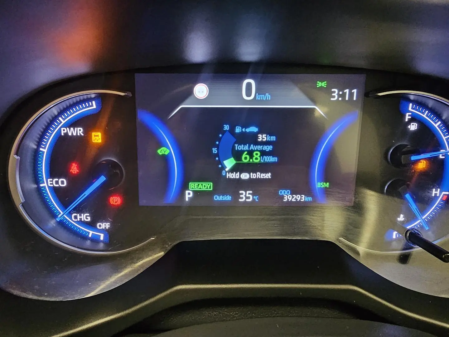 2021 Toyota RAV4 Gallery Image 29