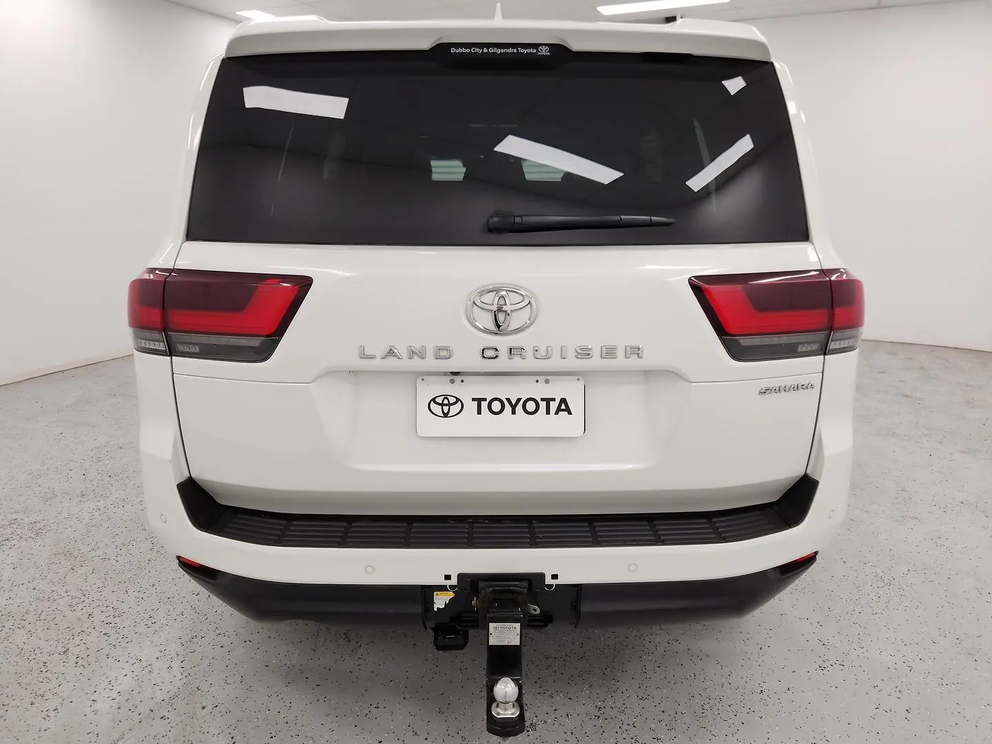 2022 Toyota Landcruiser Gallery Image 4