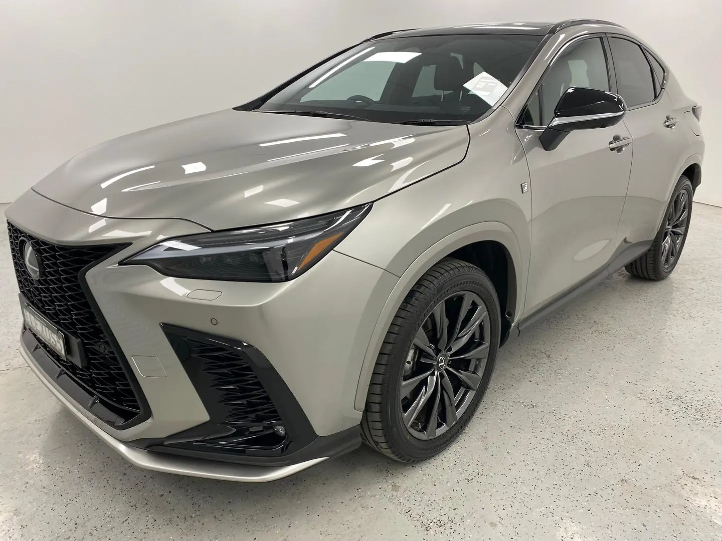 2024 Lexus NX Image 7