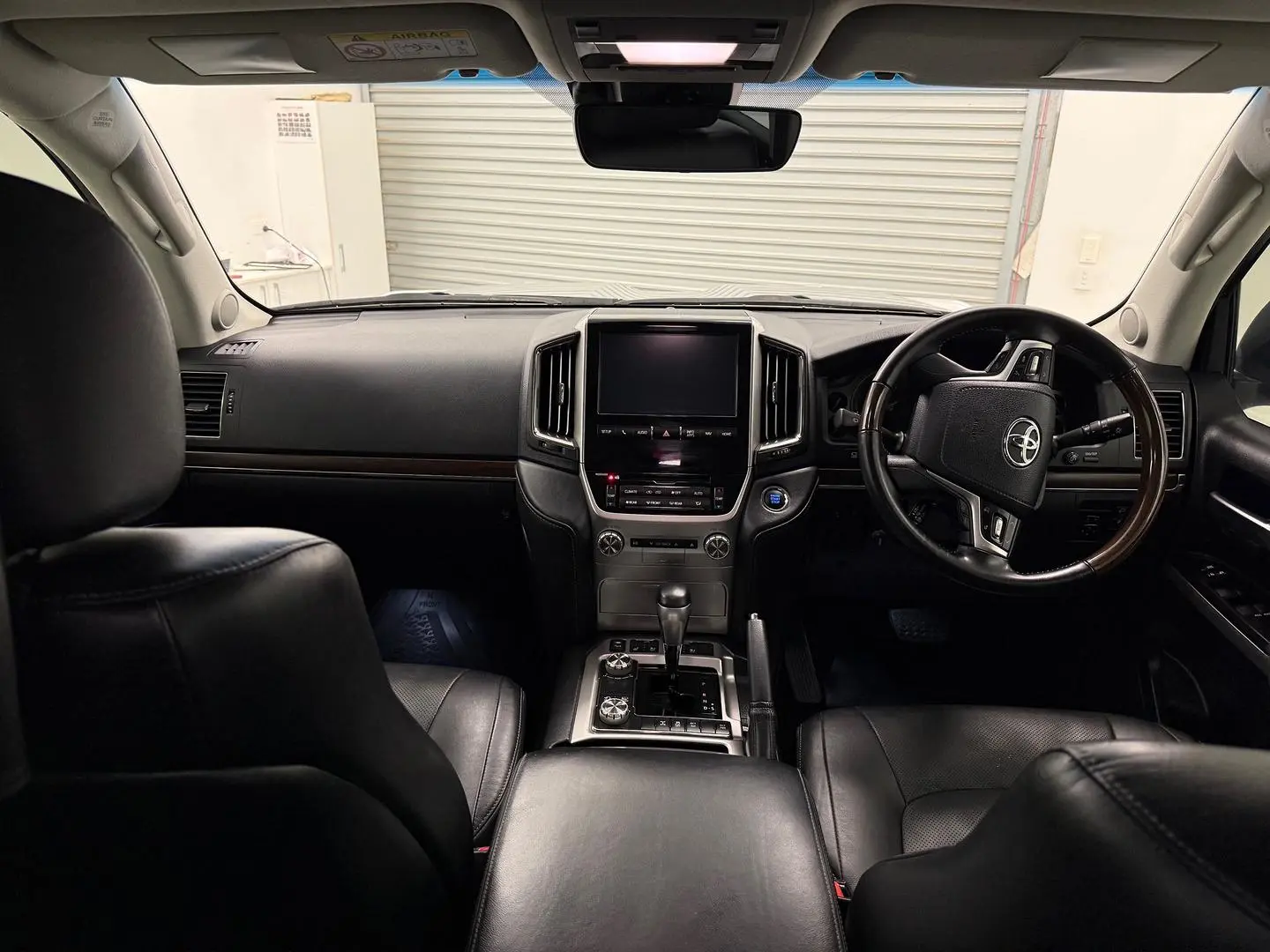 2020 Toyota Landcruiser Gallery Image 32
