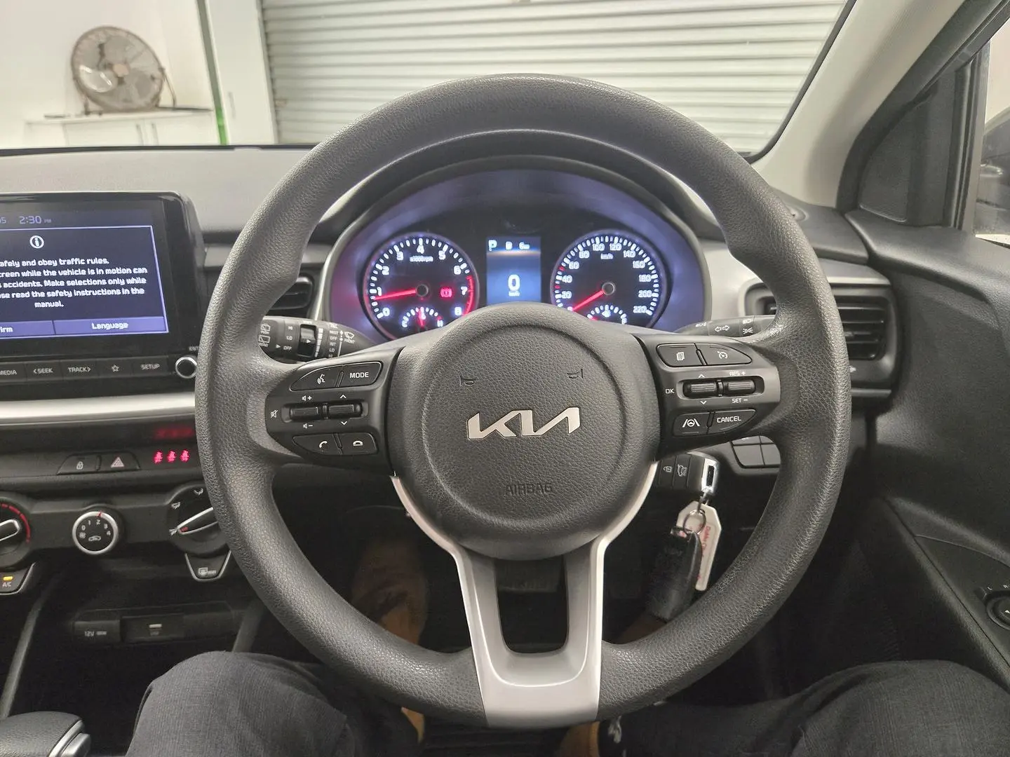 2023 Kia Stonic Gallery Image 24