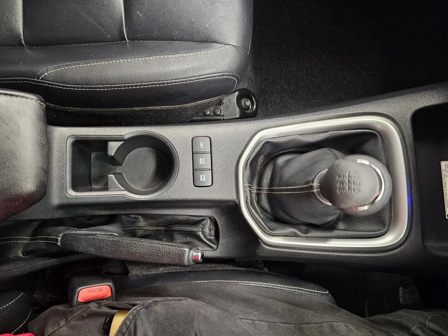 2017 Toyota Hilux Gallery Image 33