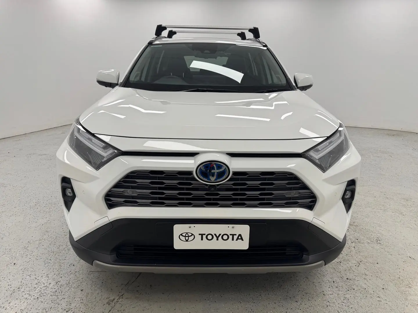 2022 Toyota RAV4 Gallery Image 32