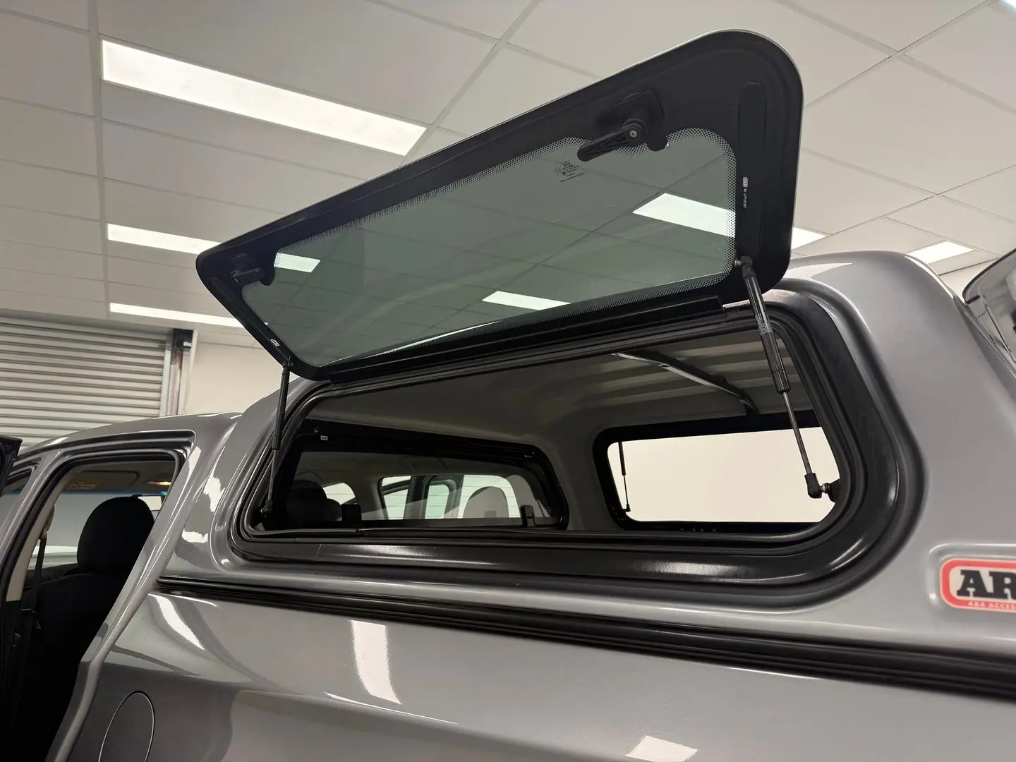 2018 Mitsubishi Triton Gallery Image 12
