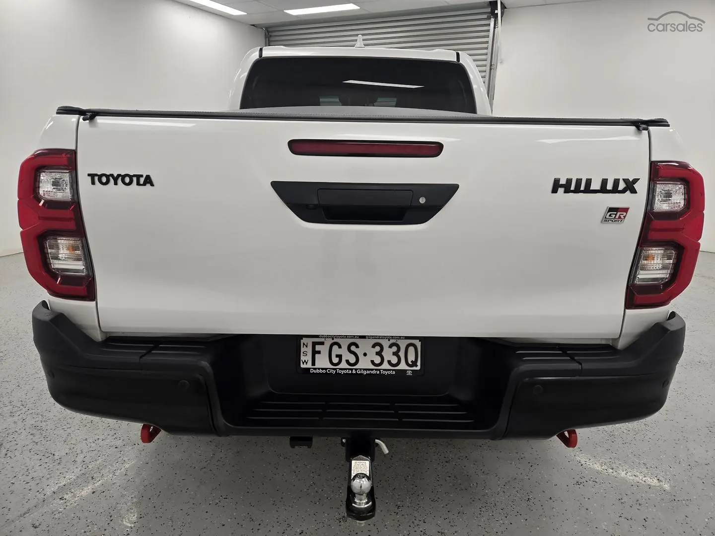 2024 Toyota Hilux Image 4