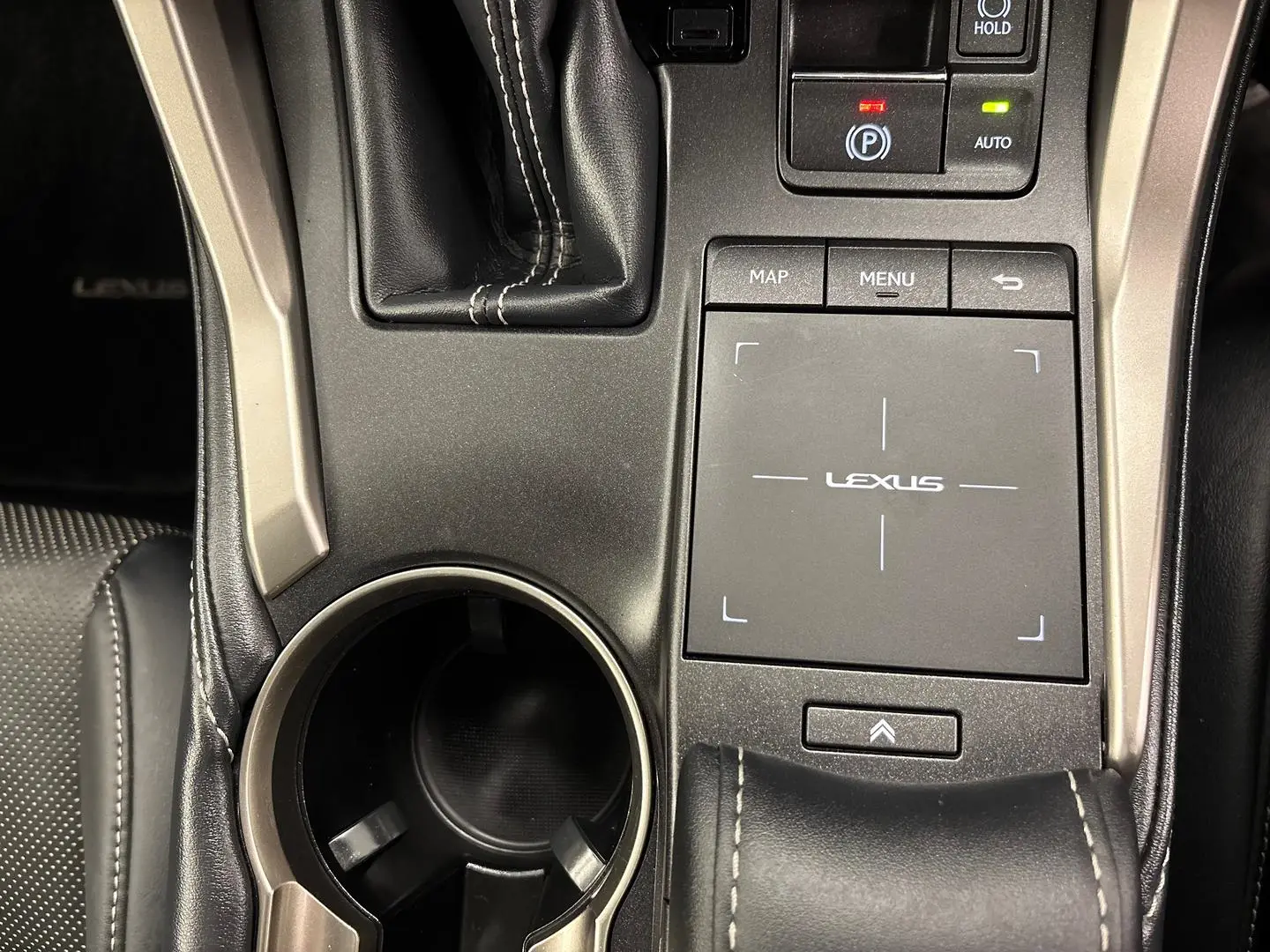 2021 Lexus NX Gallery Image 39