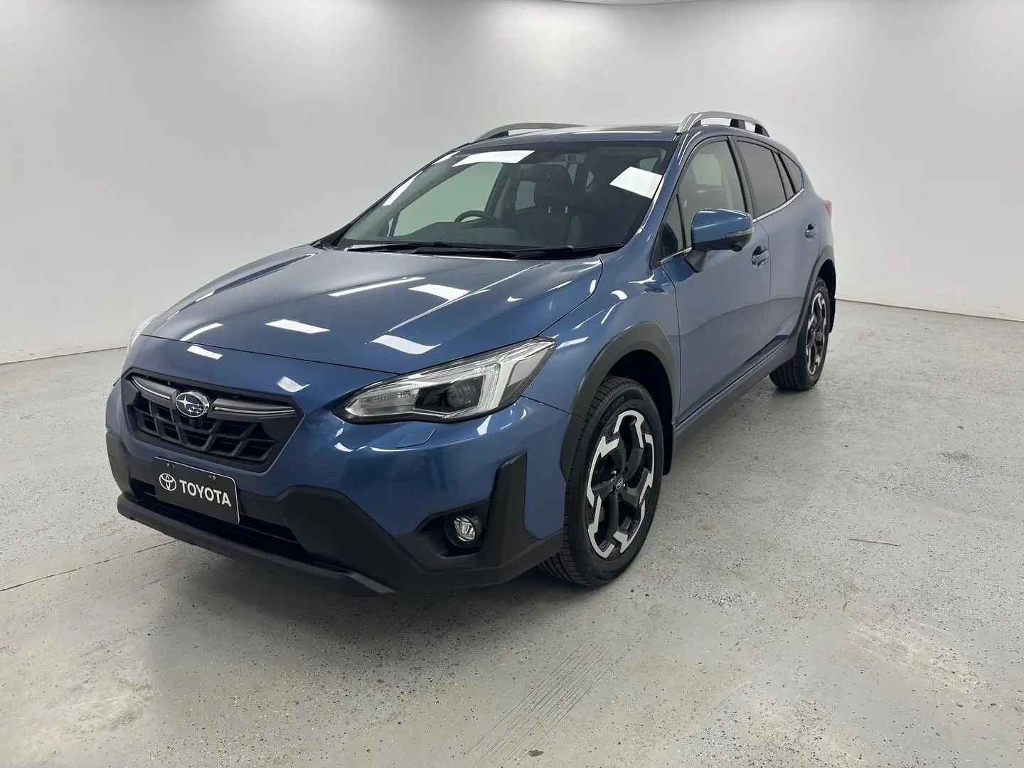 2022 Subaru XV Gallery Image 7