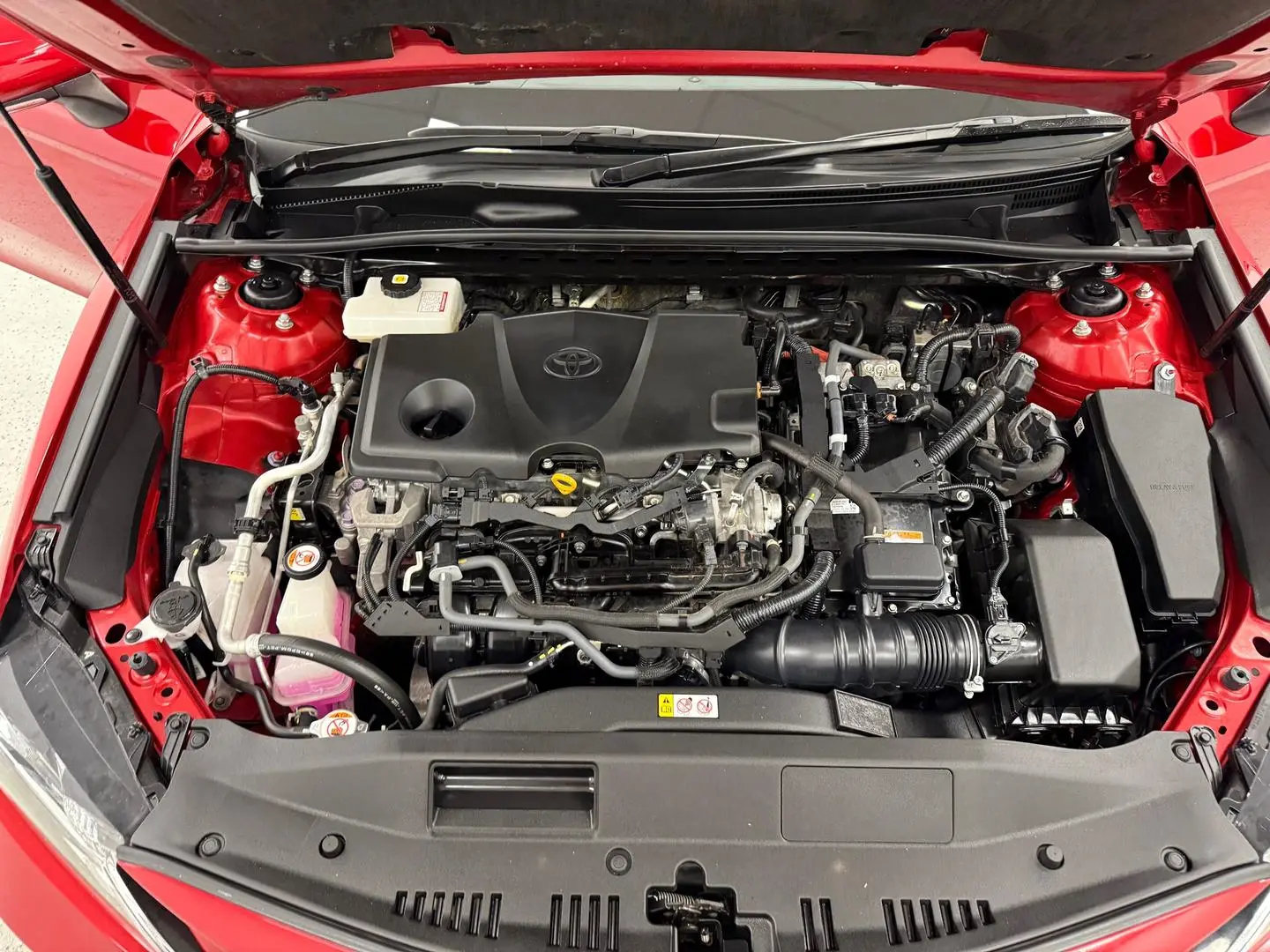 2022 Toyota Camry Gallery Image 18