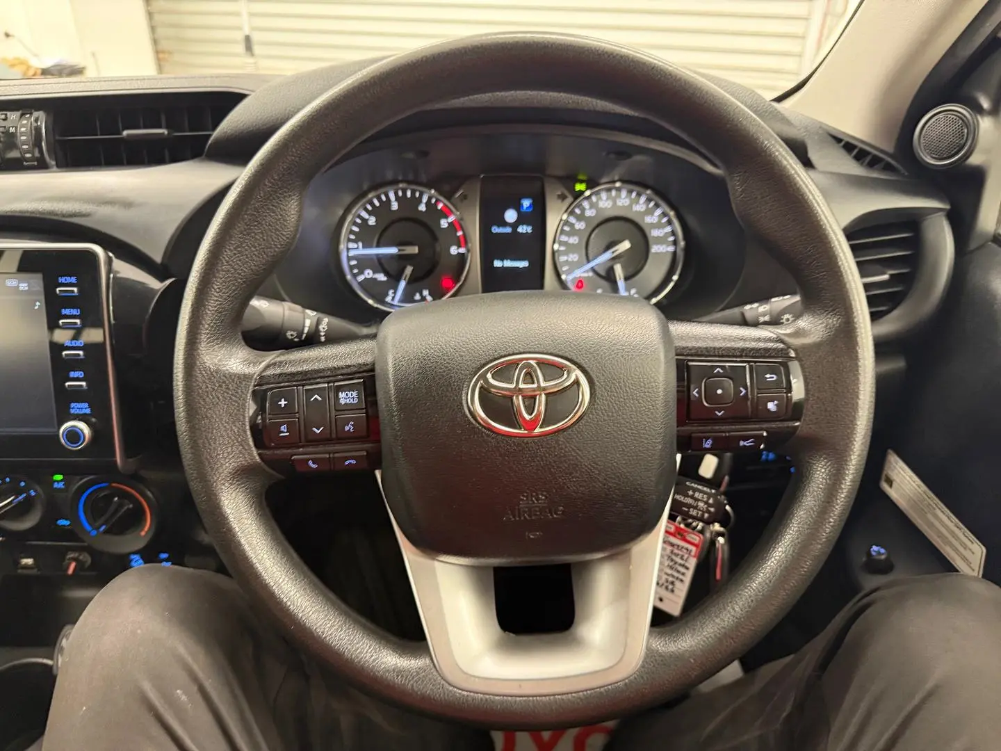 2022 Toyota Hilux Gallery Image 31