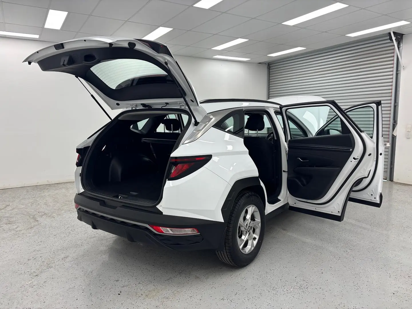 2023 Hyundai Tucson Gallery Image 10