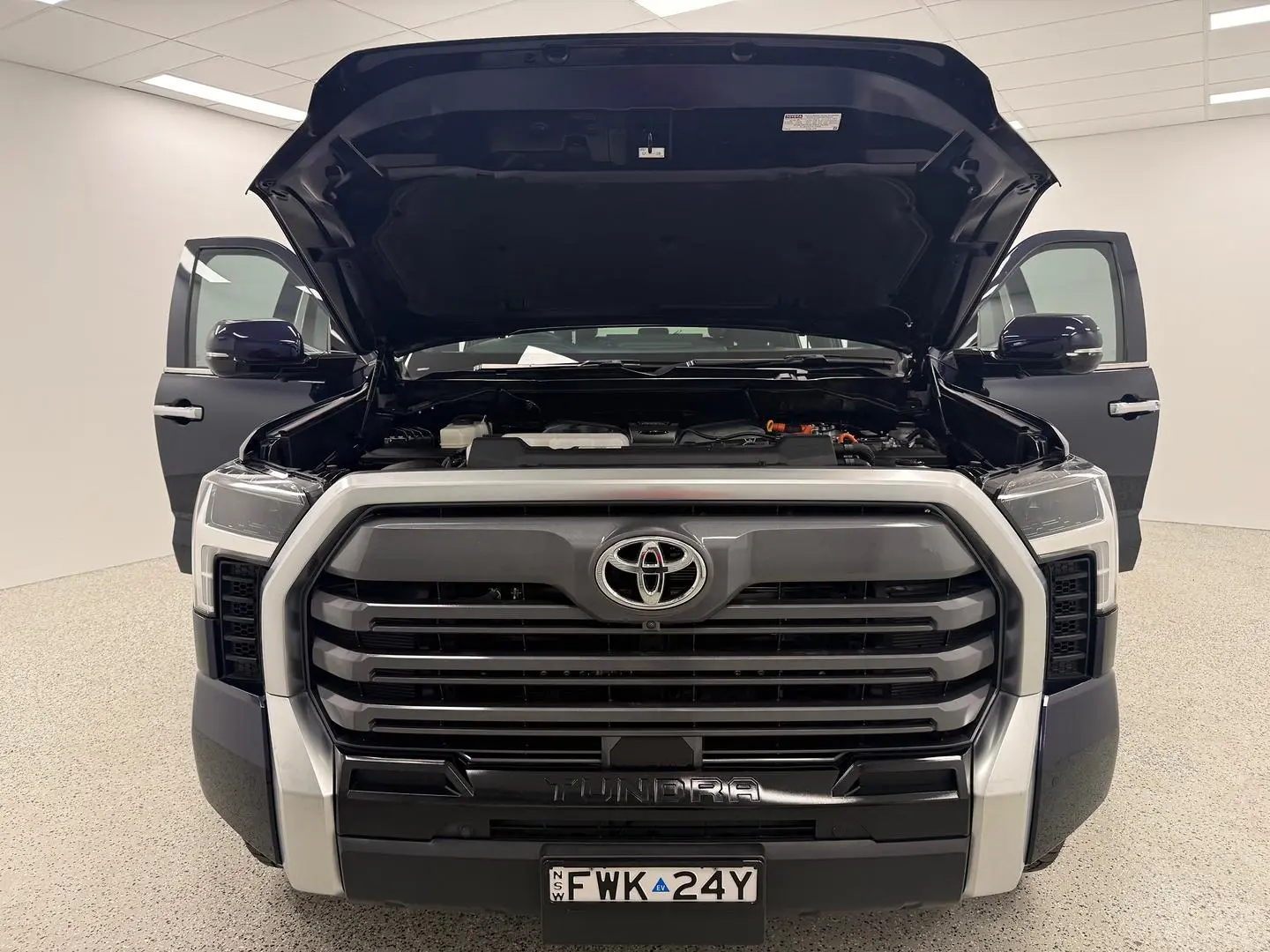 2025 Toyota Tundra Gallery Image 21