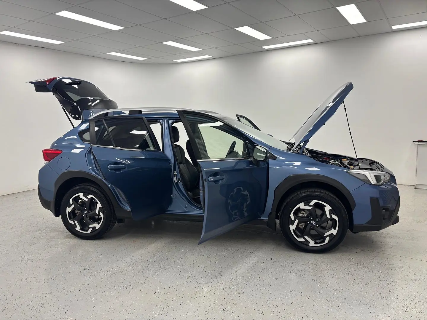 2022 Subaru XV Gallery Image 9