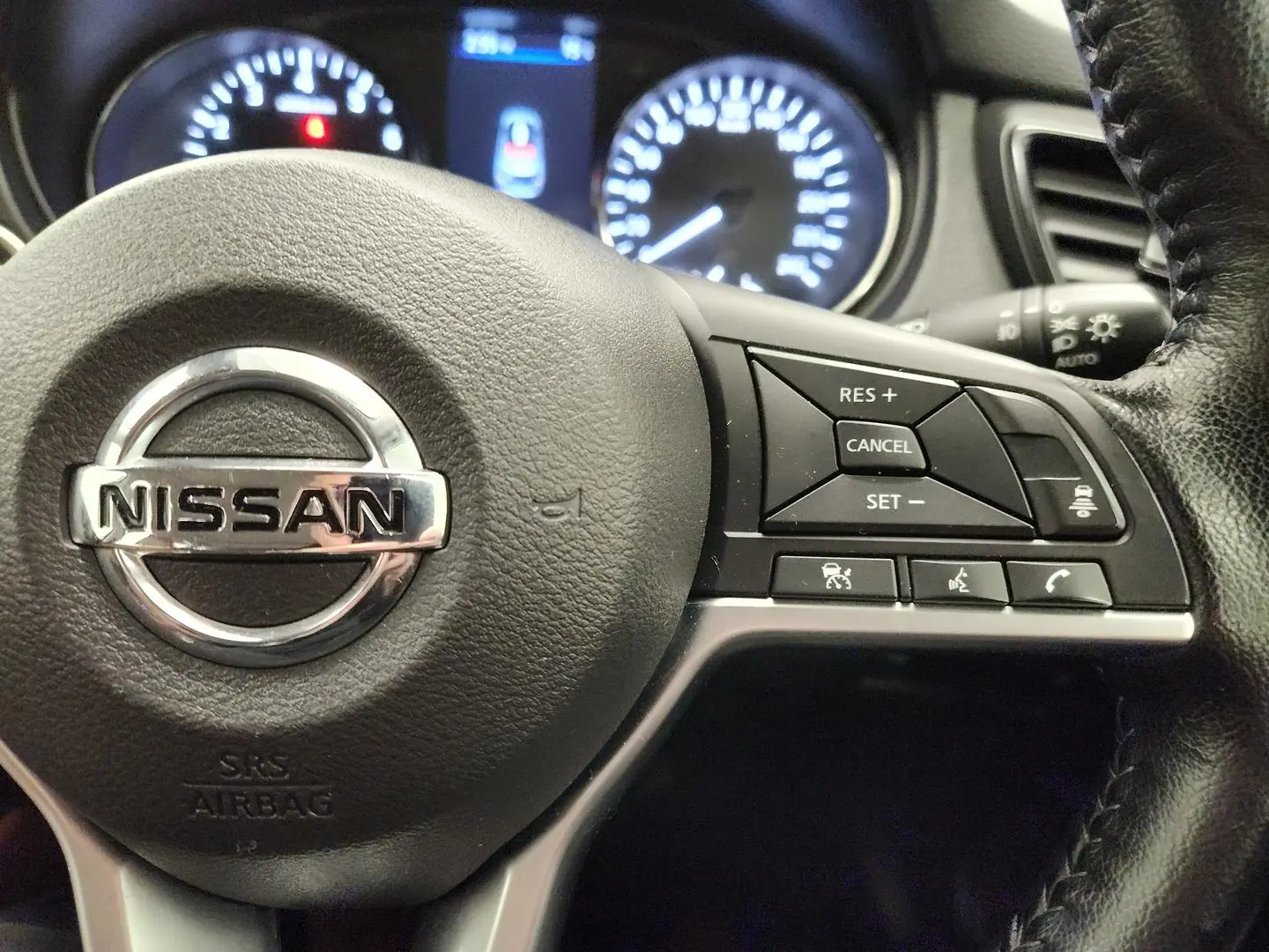 2022 Nissan X-TRAIL Gallery Image 26