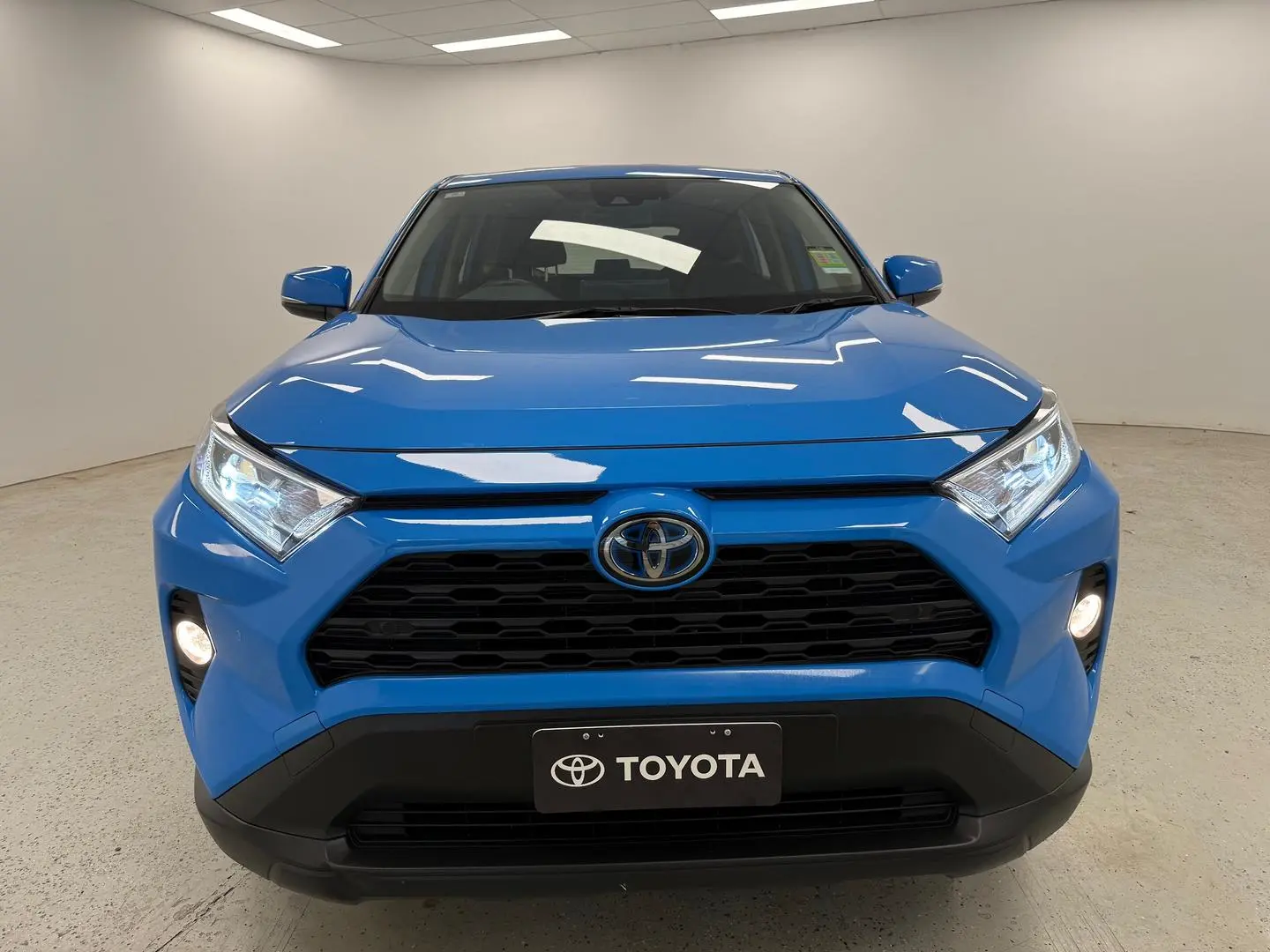 2021 Toyota RAV4 Gallery Image 35