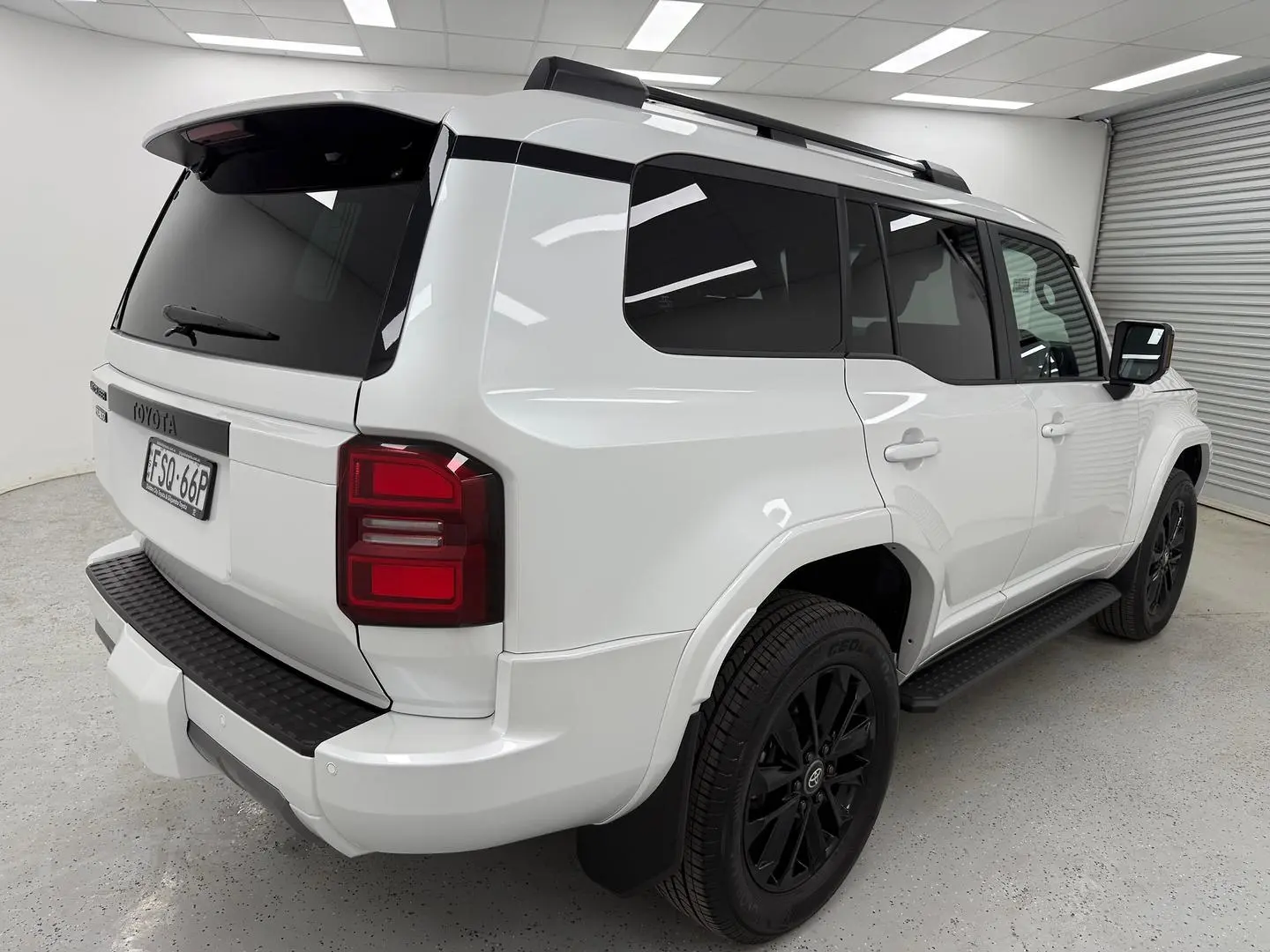 2024 Toyota Landcruiser Prado Gallery Image 3