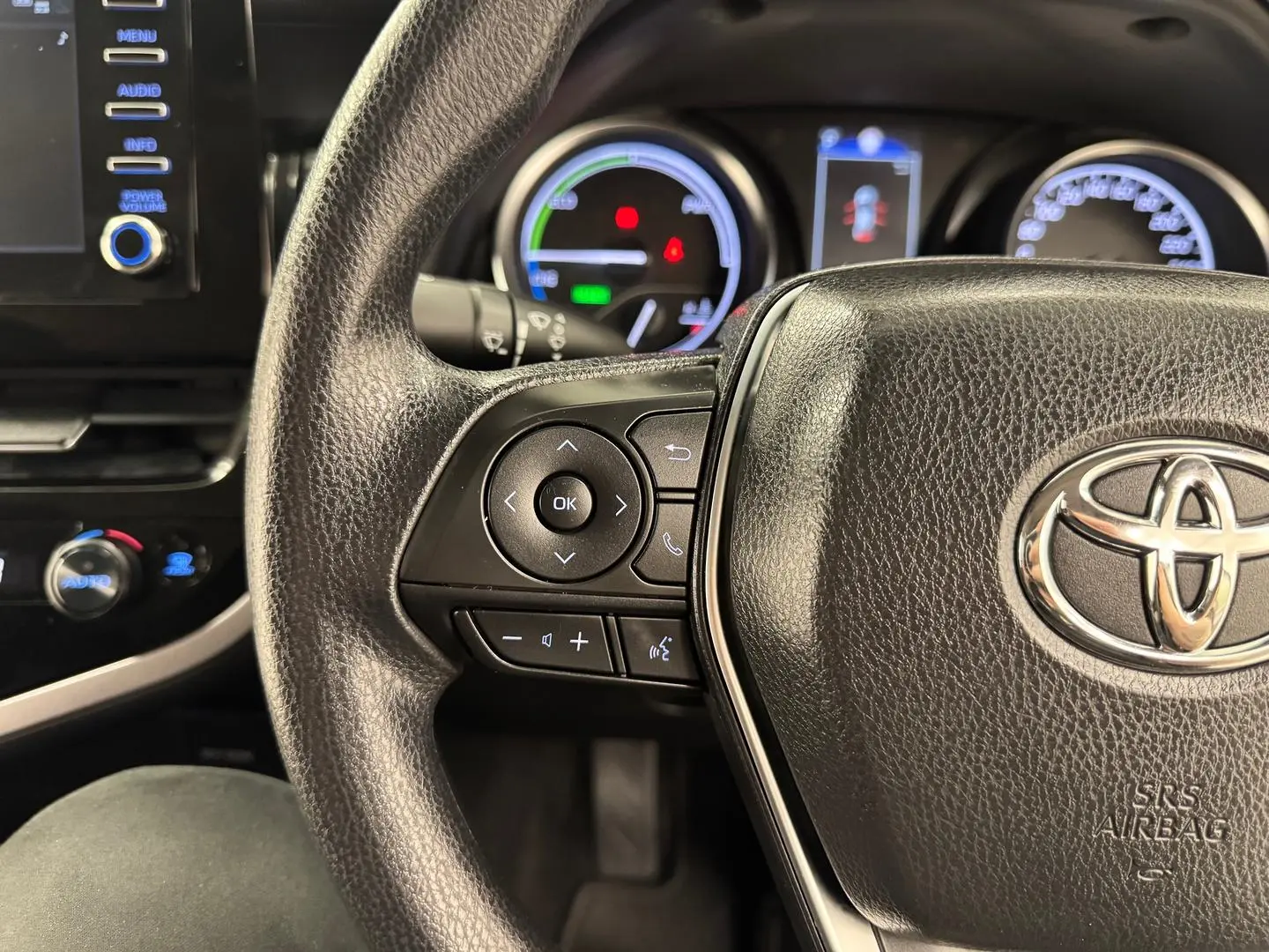 2024 Toyota Camry Gallery Image 18