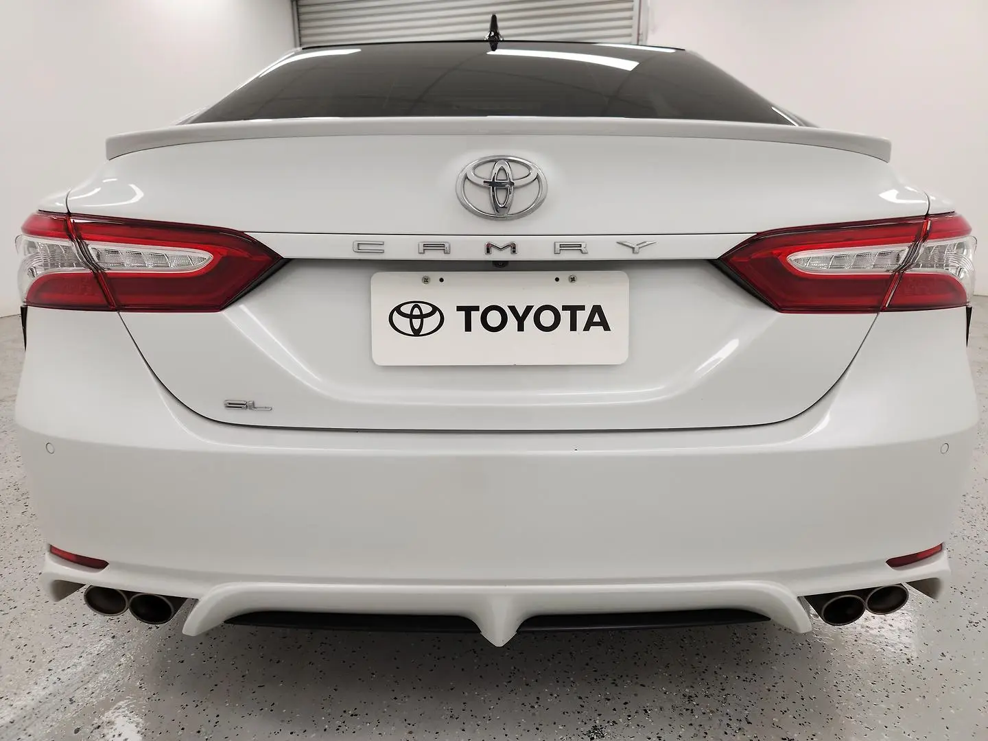 2020 Toyota Camry Gallery Image 4