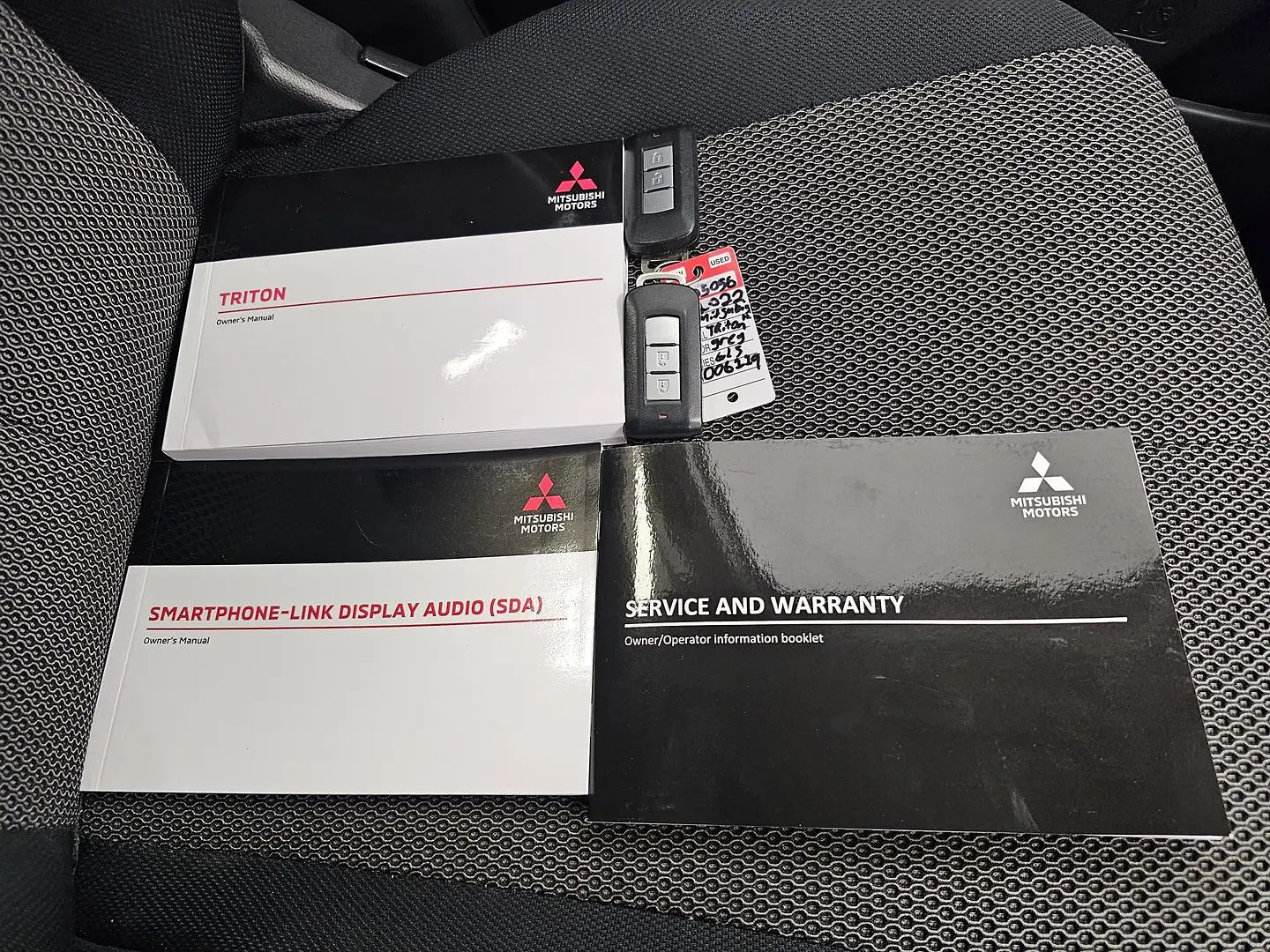 2023 Mitsubishi Triton Gallery Image 37