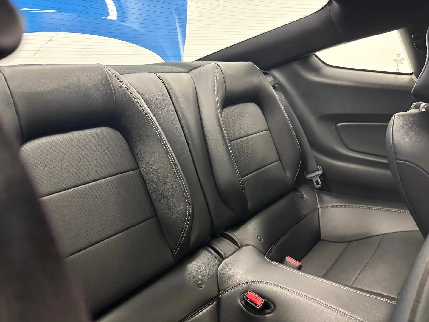 2017 Ford Mustang Gallery Image 20