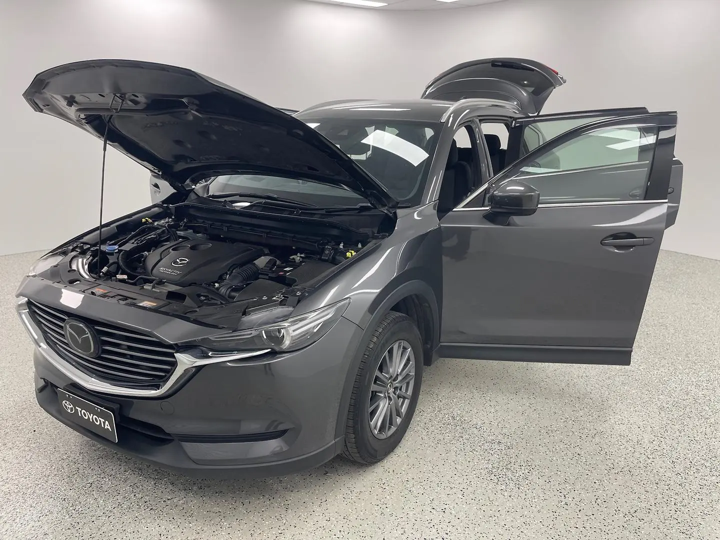 2018 Mazda CX-8 Gallery Image 12