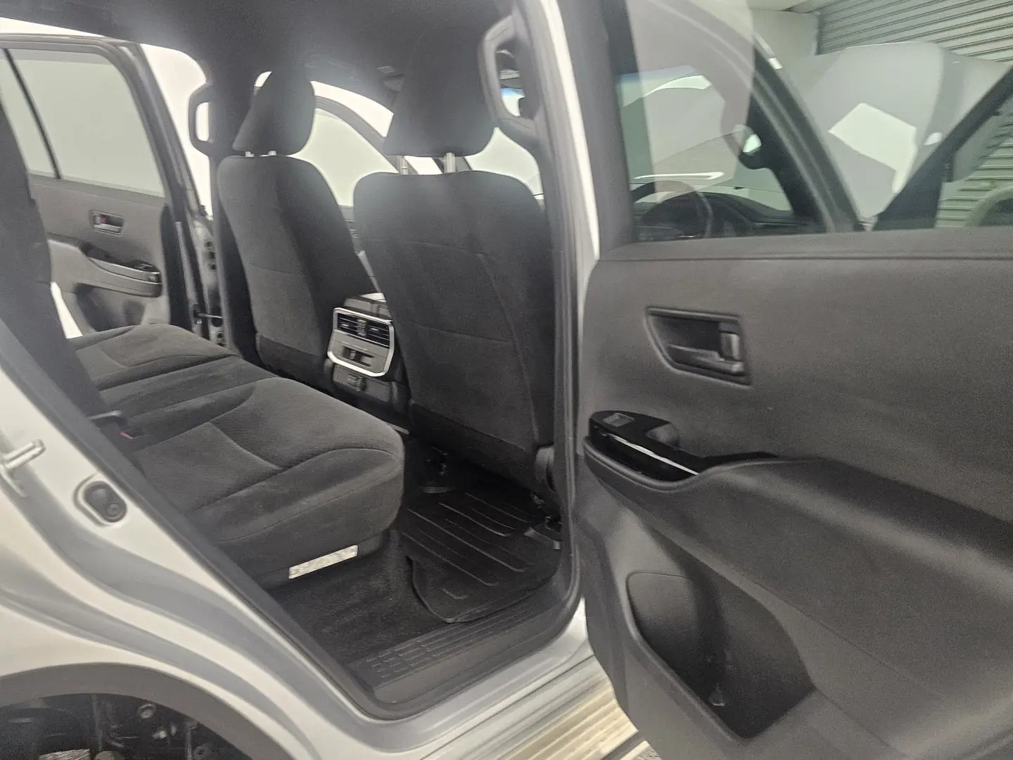 2023 Toyota Landcruiser Gallery Image 22