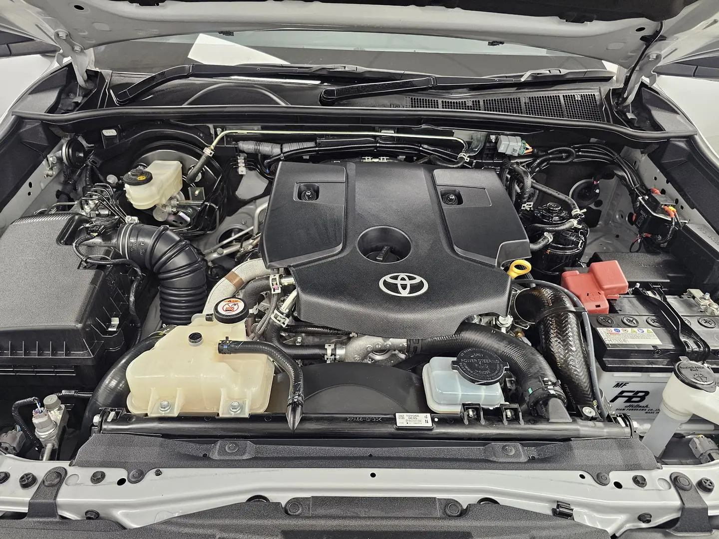 2025 Toyota Hilux Gallery Image 26