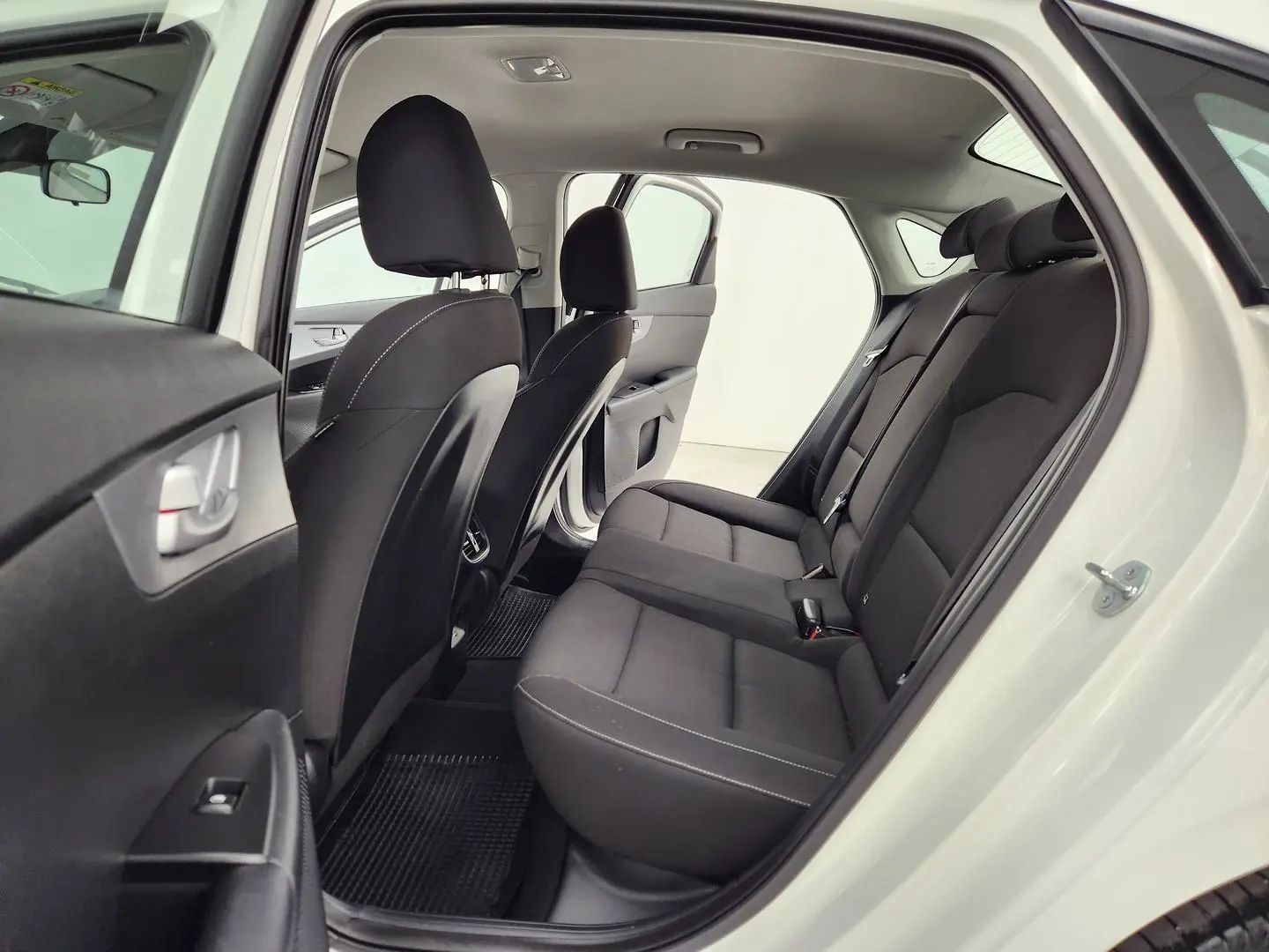 2024 Kia Cerato Gallery Image 19