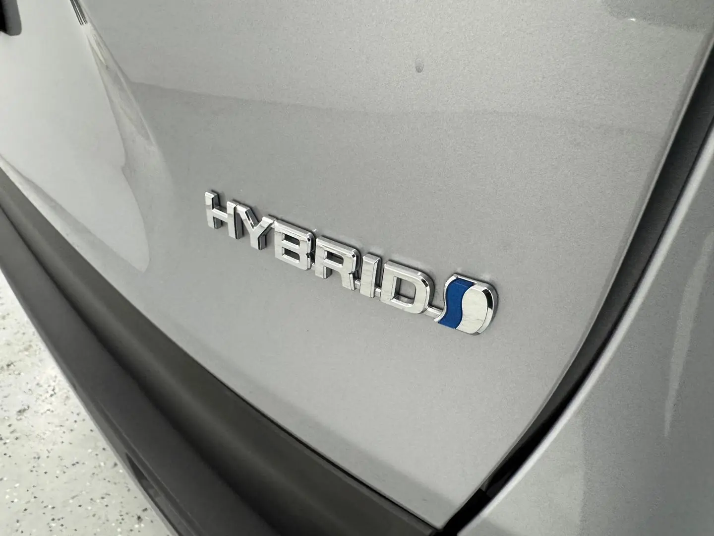 2024 Toyota RAV4 Gallery Image 31