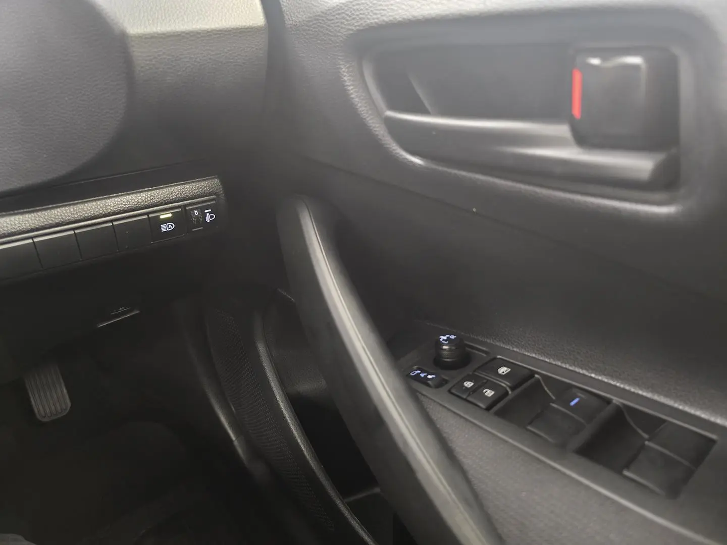 2023 Toyota Corolla Gallery Image 25
