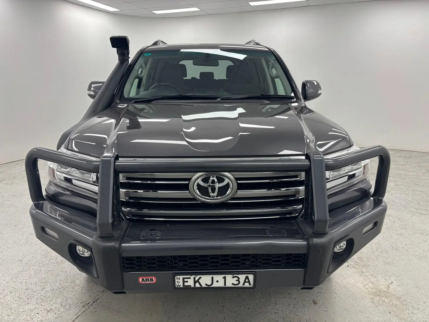 2017 Toyota Landcruiser Gallery Image 36