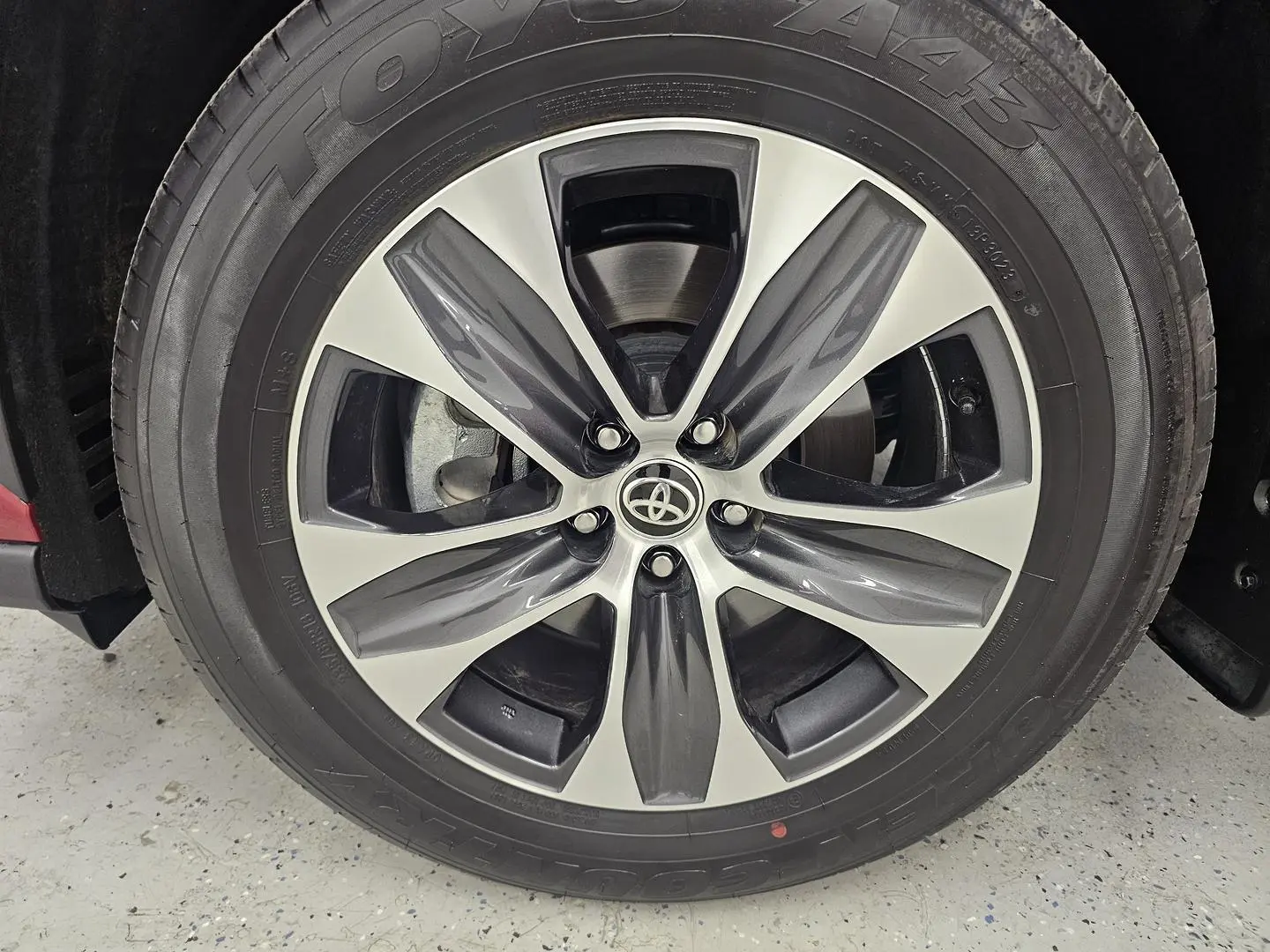 2024 Toyota Kluger Gallery Image 9