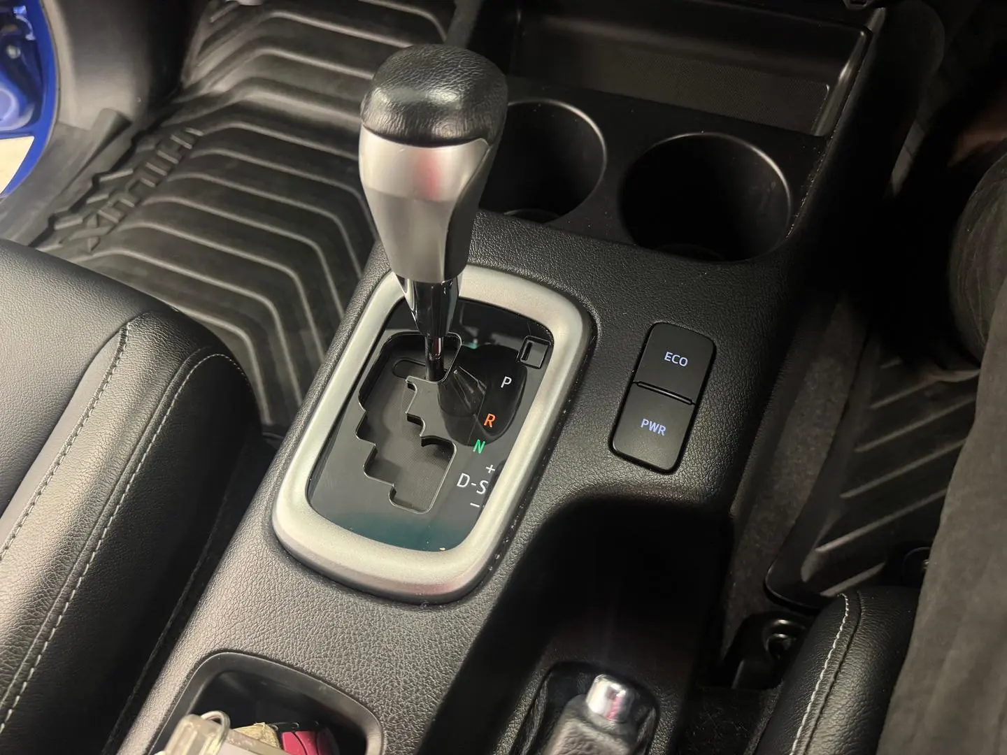 2023 Toyota Hilux Gallery Image 25