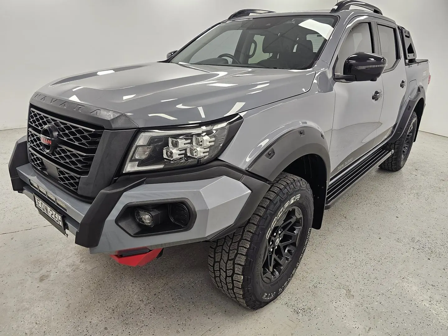 2021 Nissan Navara Gallery Image 7
